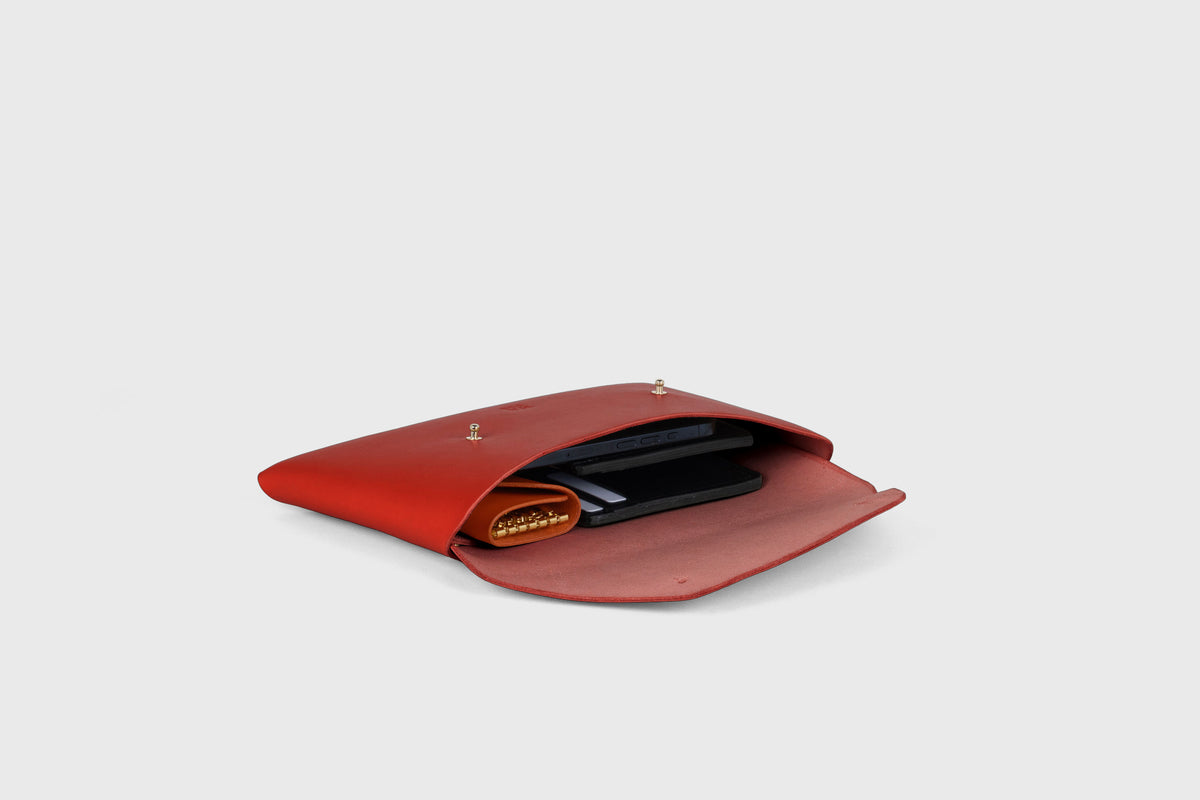 Envelope Clutch Medium Red Leather Atelier Madre Manuel Dreesmann 15