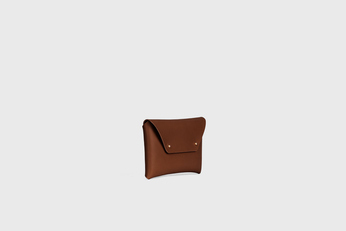 Envelope Clutch Small Dark Brown Leather Atelier Madre Manuel Dreesmann 13