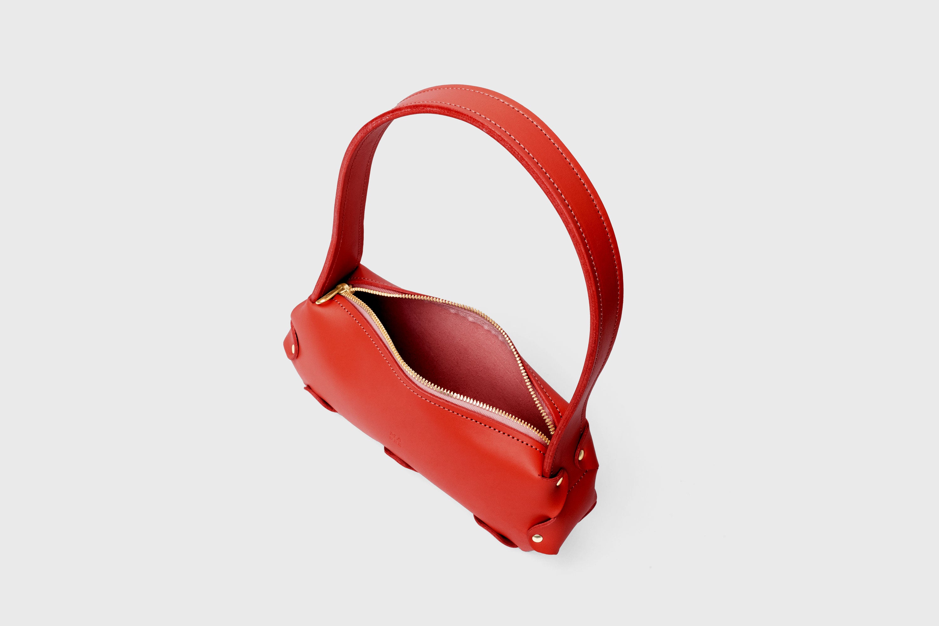 Fiona Bag Small Red Premium Quality Leather Zipper Shoulder Bag Minimalist Modern Design, Atelier Madre Manuel Dreesmann Barcelona