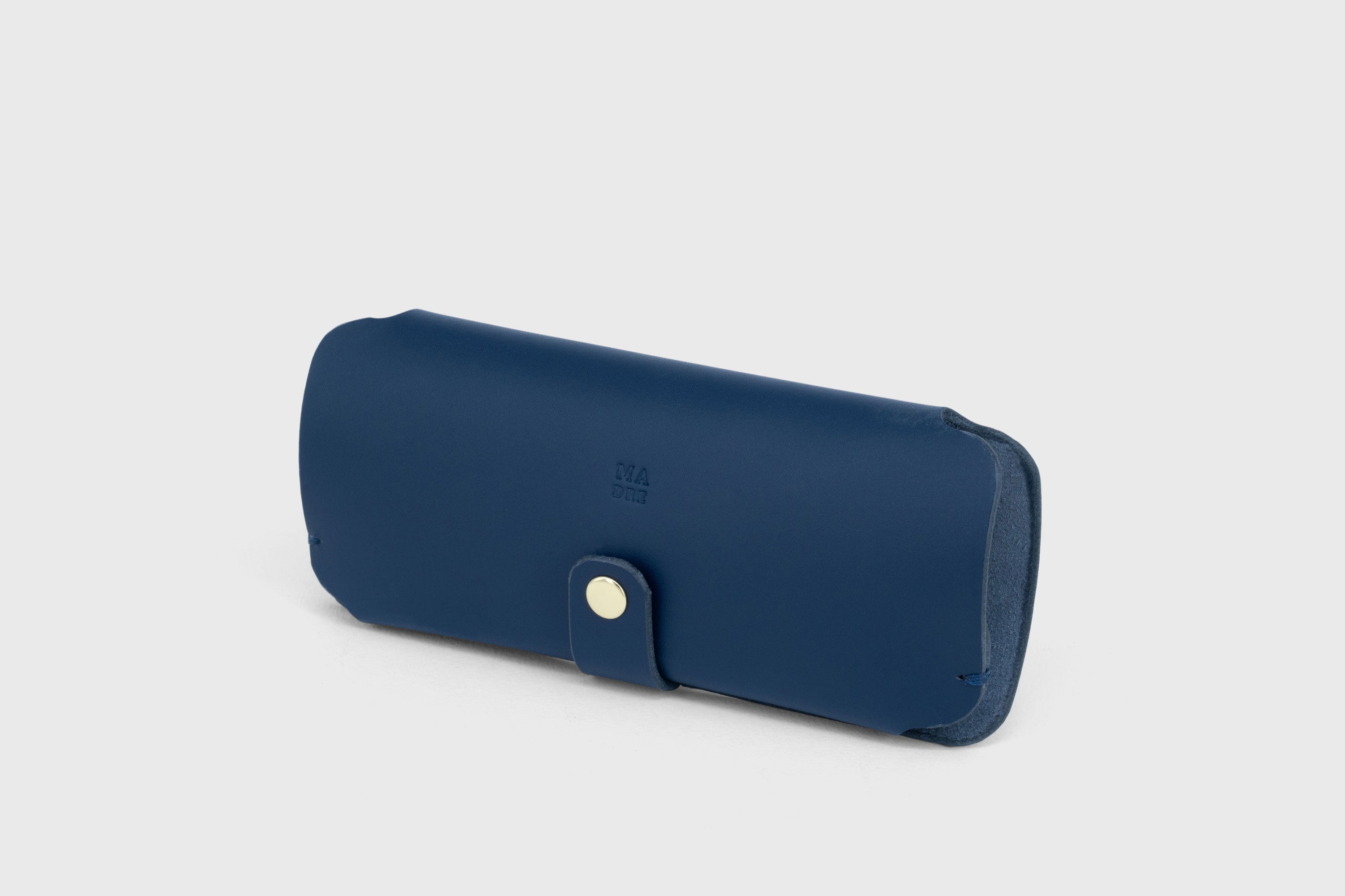 Glasses and Sunglasses Case Sleeve Marine Blue Color Leather Minimalistic Design Premium Quality Vegetable Tanned Leather Atelier Madre Manuel Dreesmann Barcelona Spain