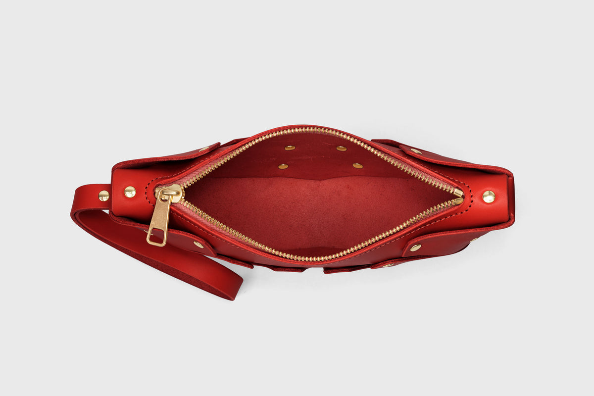 Juno Red Colour Leather Vegetable Tanned Modern Minimal Design Premium Quality Atelier Madre Manuel Dreesmann Barcelona 5