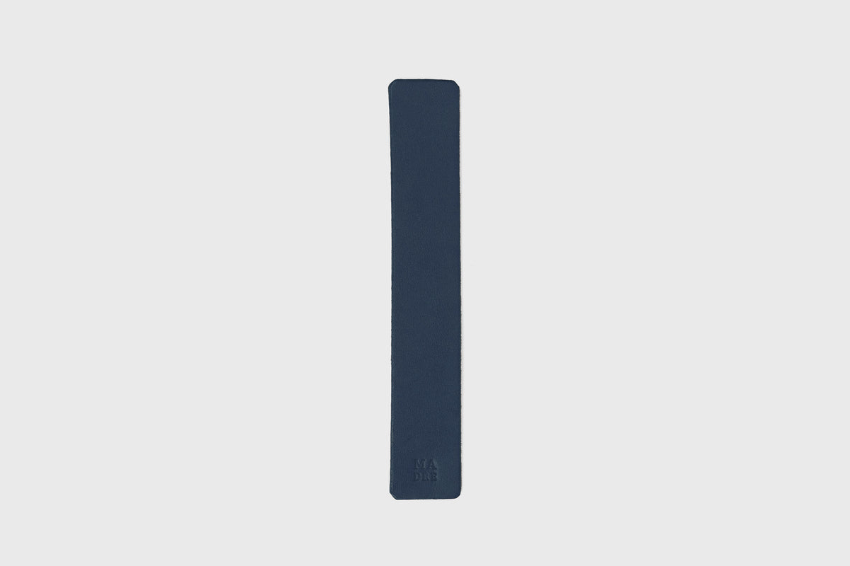 Leather Bookmark Marine Blue Color Minimalistic Design Atelier Madre Manuel Dreesmann Barcelona 1