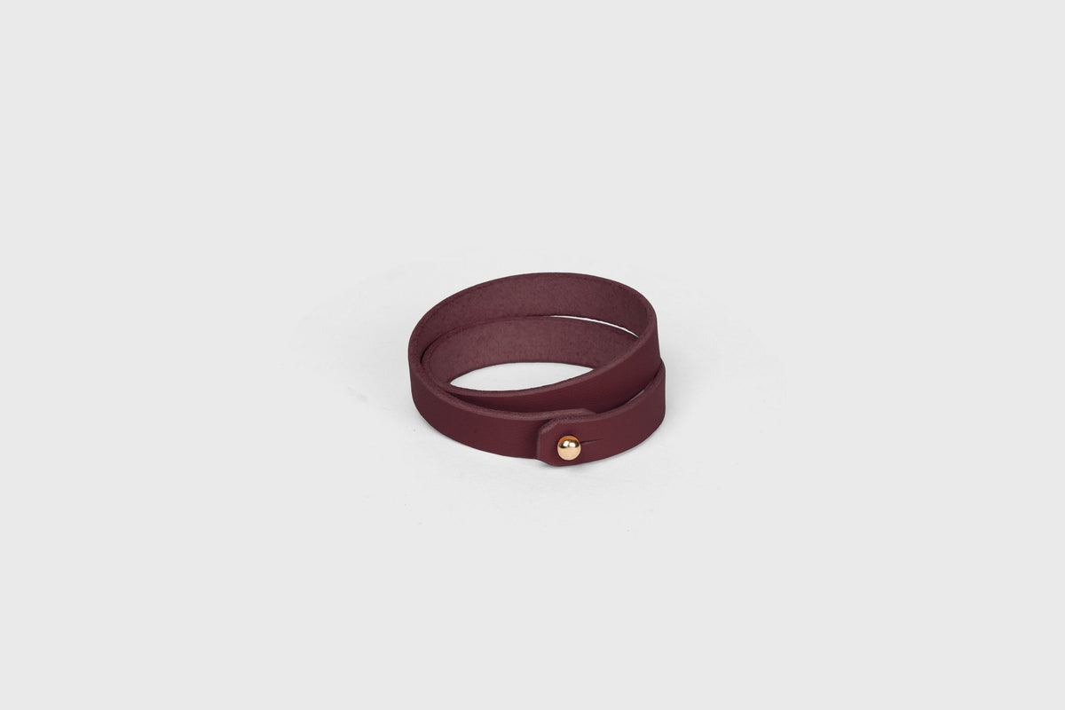 Leather Bracelet Double Burgundy Colour Minimalistic Design Atelier Madre Manuel Dreesmann Barcelona Spain