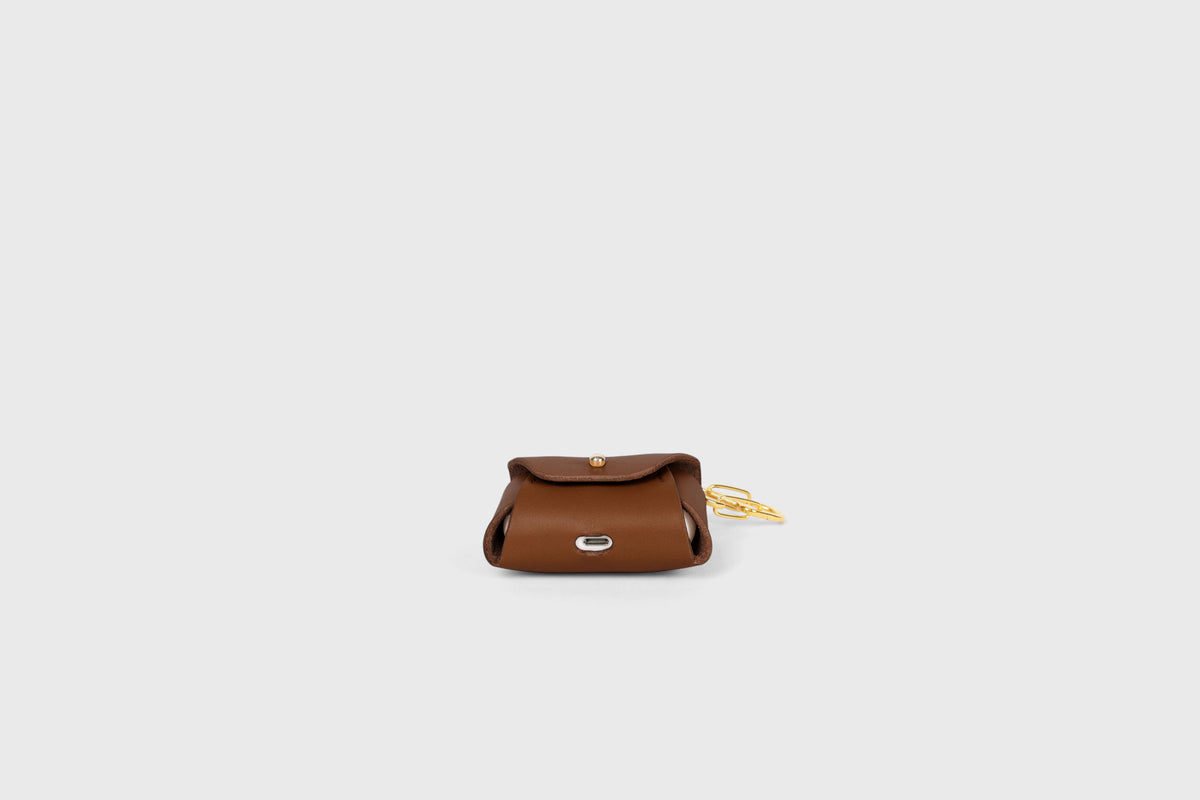 Leather Case Airpods Dark Brown Coloured Pro 1 and 2 generation Atelier Madre Manuel Dreesmann Barcelona 5