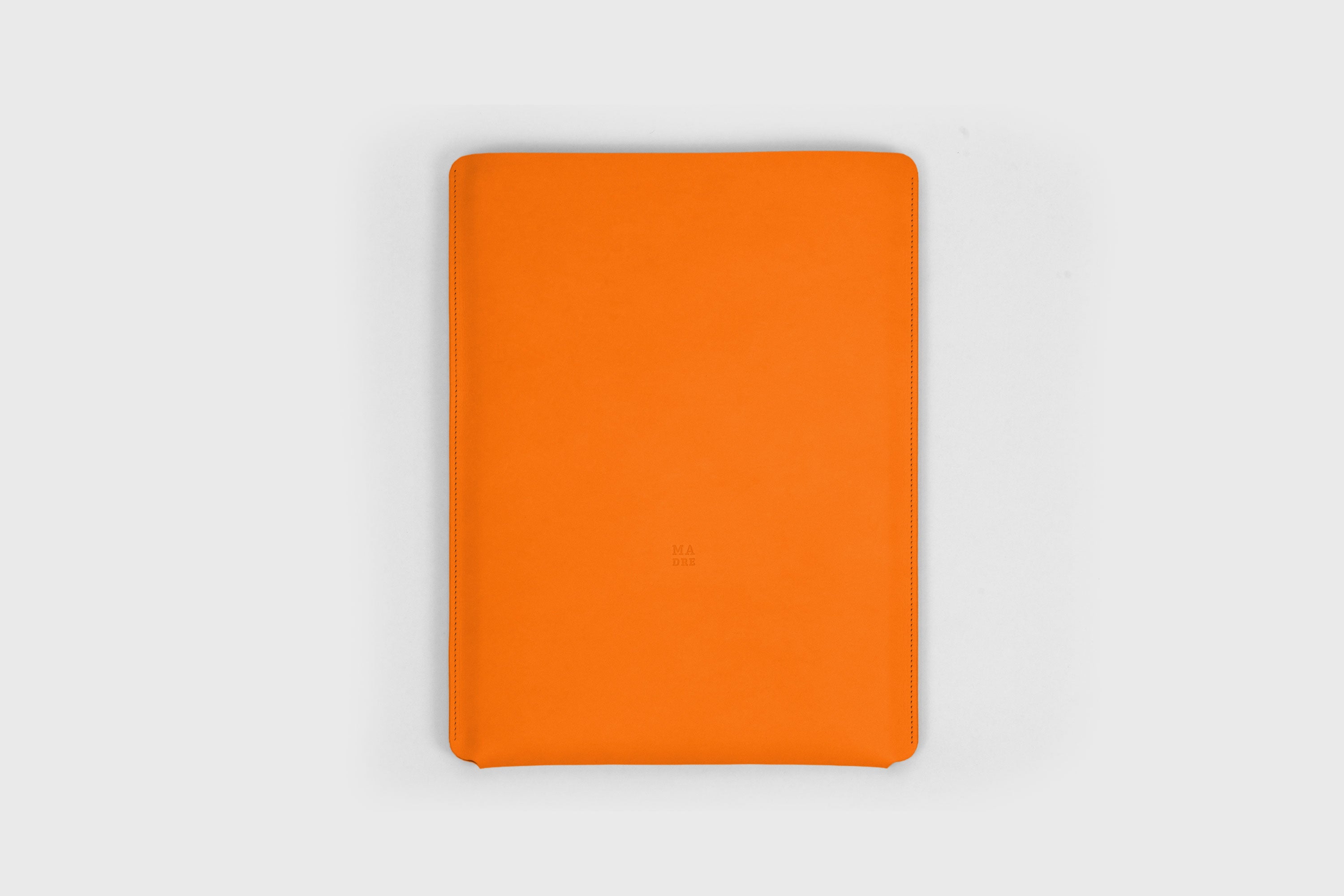 MacBook Pro Sleeve 16 Inch Leather Premium Orange Vegetable Tanned Leather Minimalistic Design By Manuel Dreesmann Atelier Madre Barcelona Spain