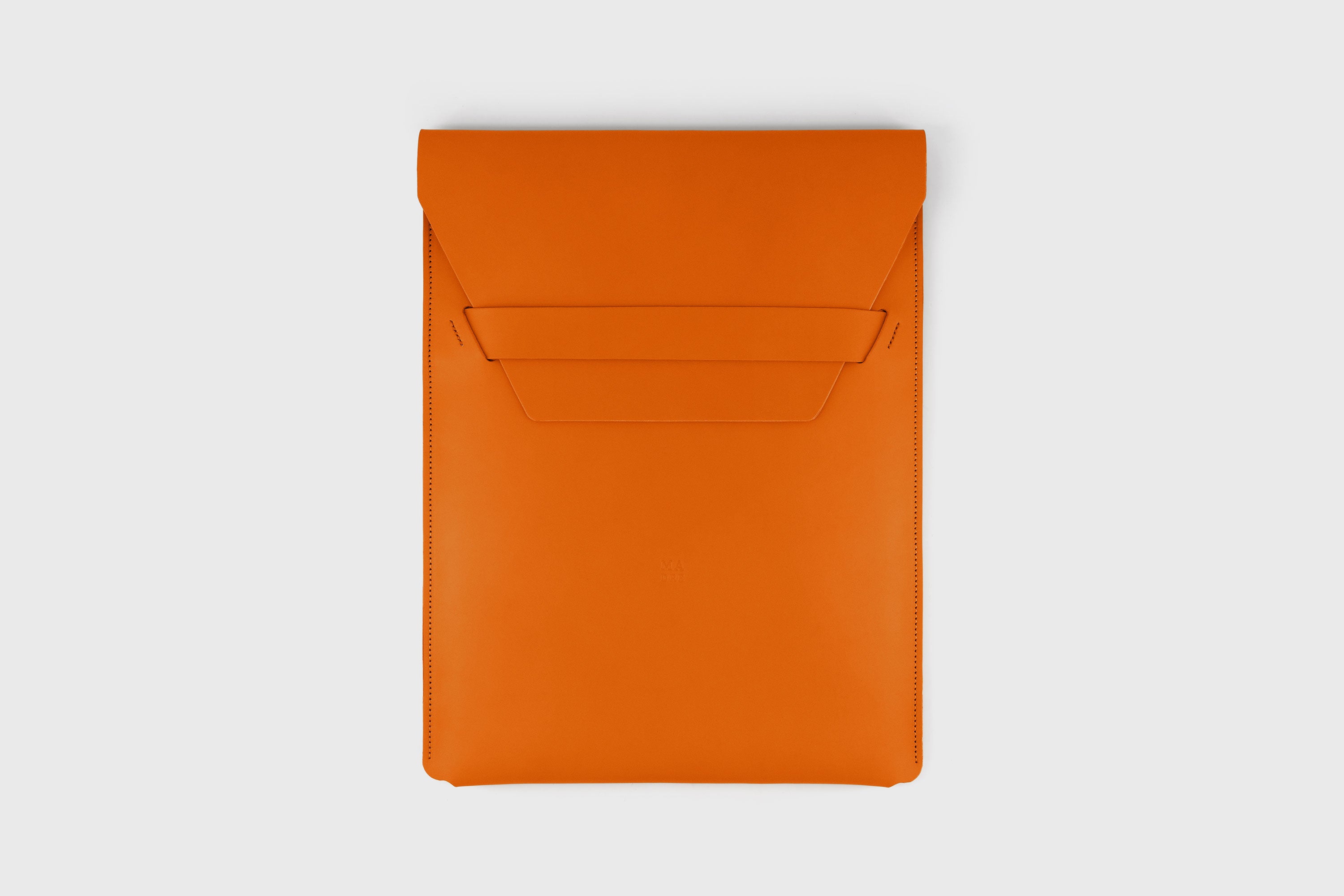 Bolsa de couro para MacBook Vertical