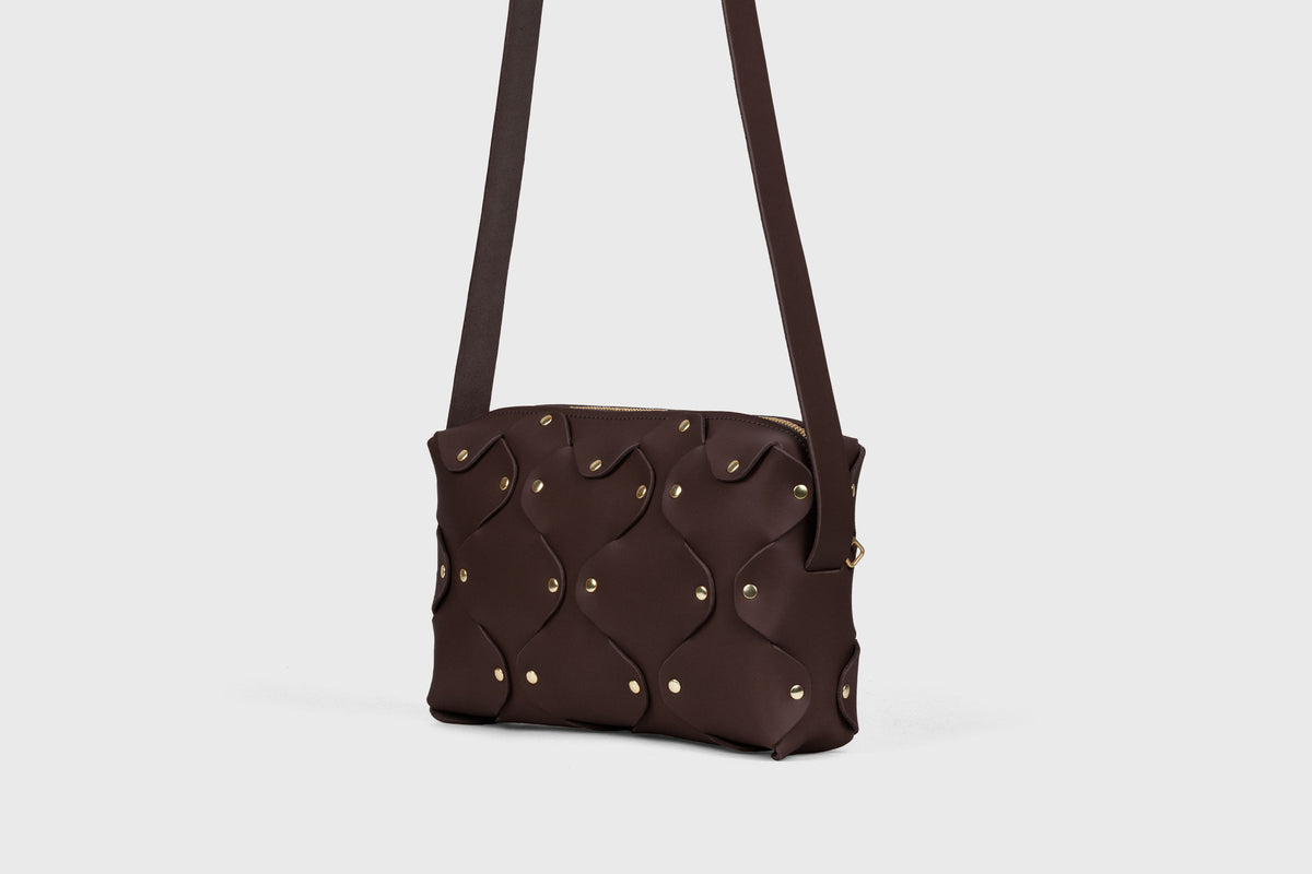 Marlin Bag Chocolate Brown Leather Zipper Crossbody Premium Quality Atelier Madre Manuel Dreesmann Barcelona Spain 2