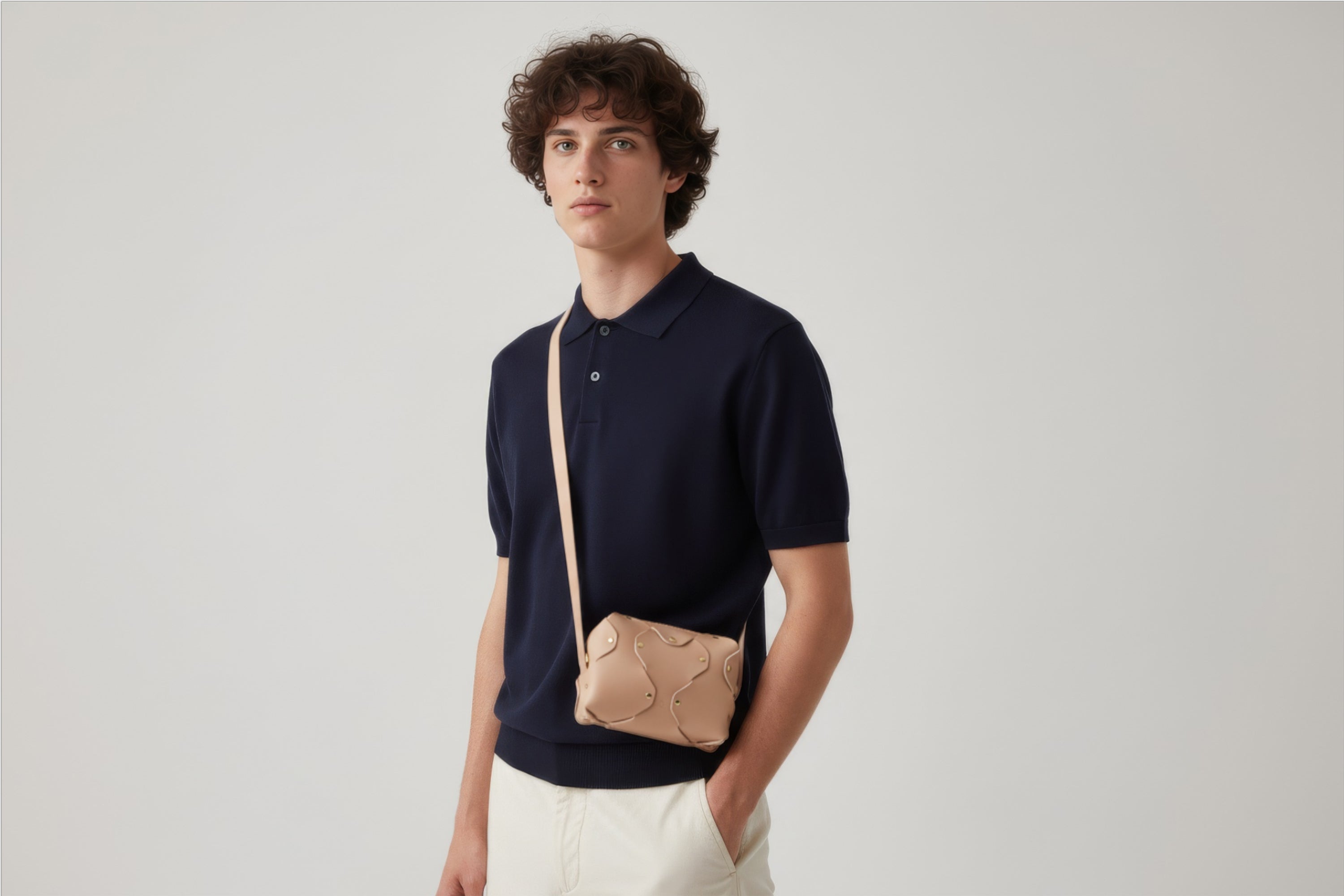 Marlin Leather Bag Small Natural Color On A Man Model Premium Quality Minimalist Design Atelier Madre Manuel Dreesmann Barcelona Spain
