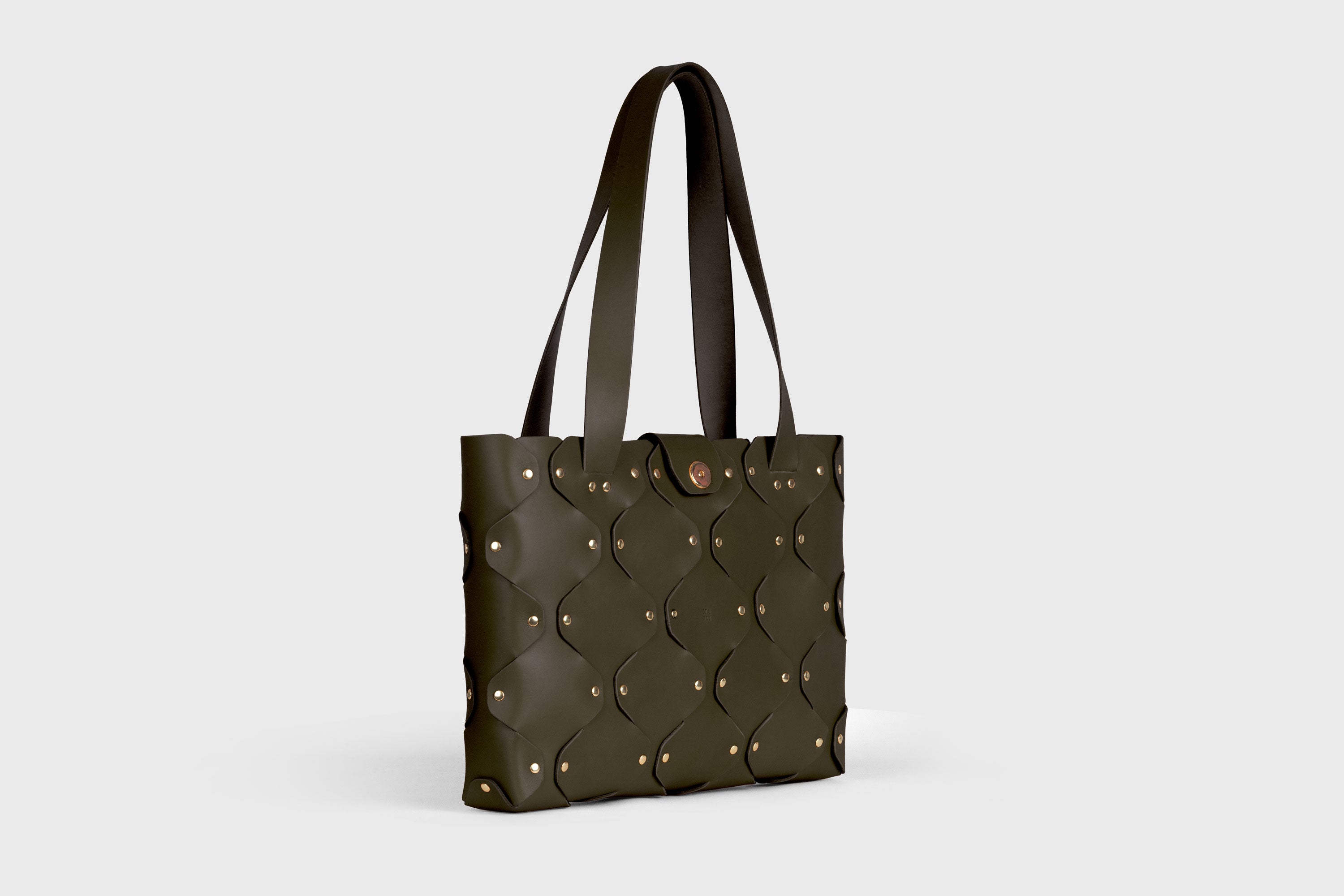 Marlin Tote Bag In Olive Green Color In Vegetable Tanned Leather With Rivets Atelier Madre Manuel Dreesmann Barcelona Spain