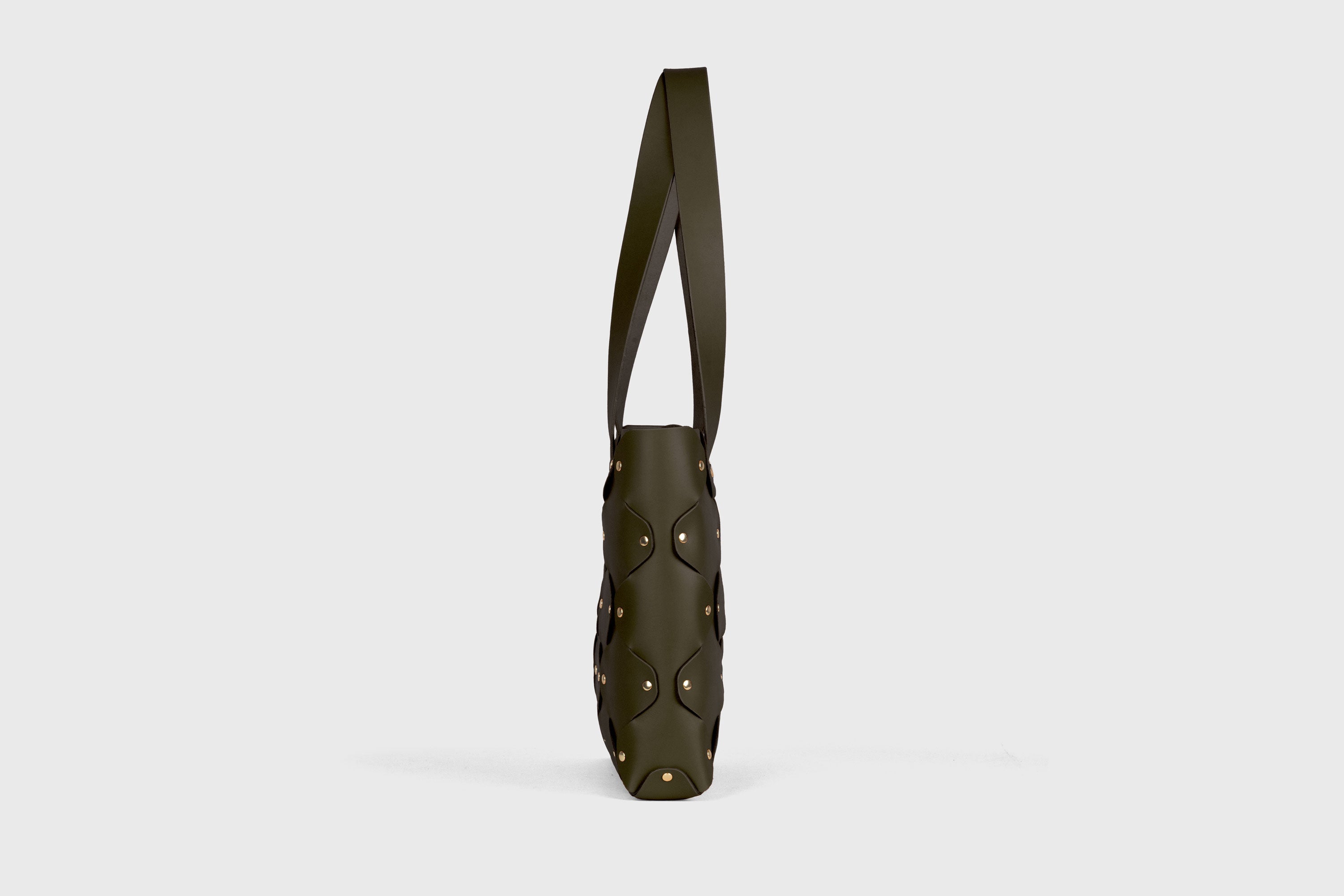 Marlin Tote Bag In Olive Green Color In Vegetable Tanned Leather With Rivets Atelier Madre Manuel Dreesmann Barcelona Spain