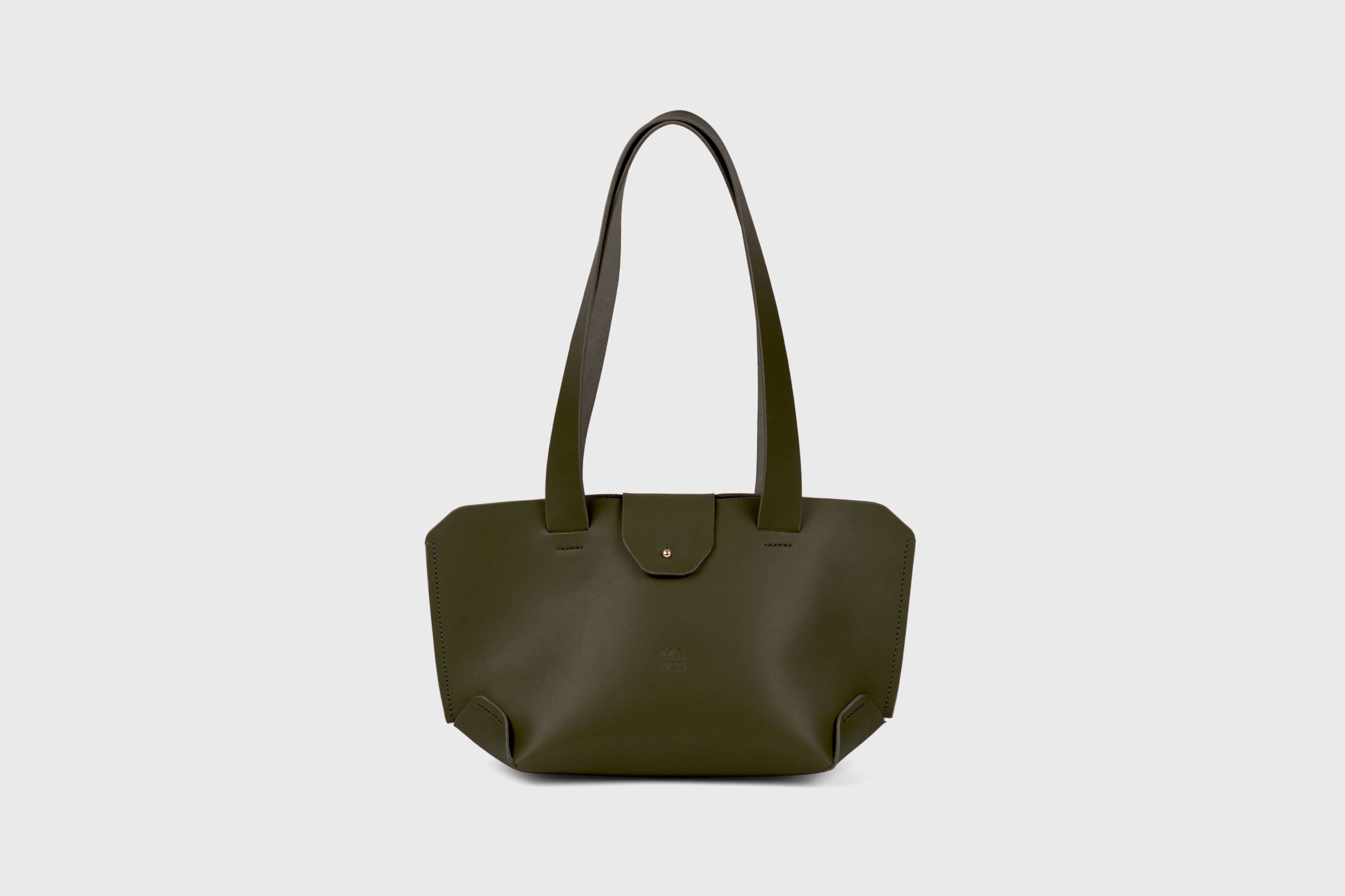 Medium Tote Bag With Flap In Olive Green In Vegetable Tanned Leather Minimalistic Design Atelier Madre Manuel Dreesmann Barcelona Spain