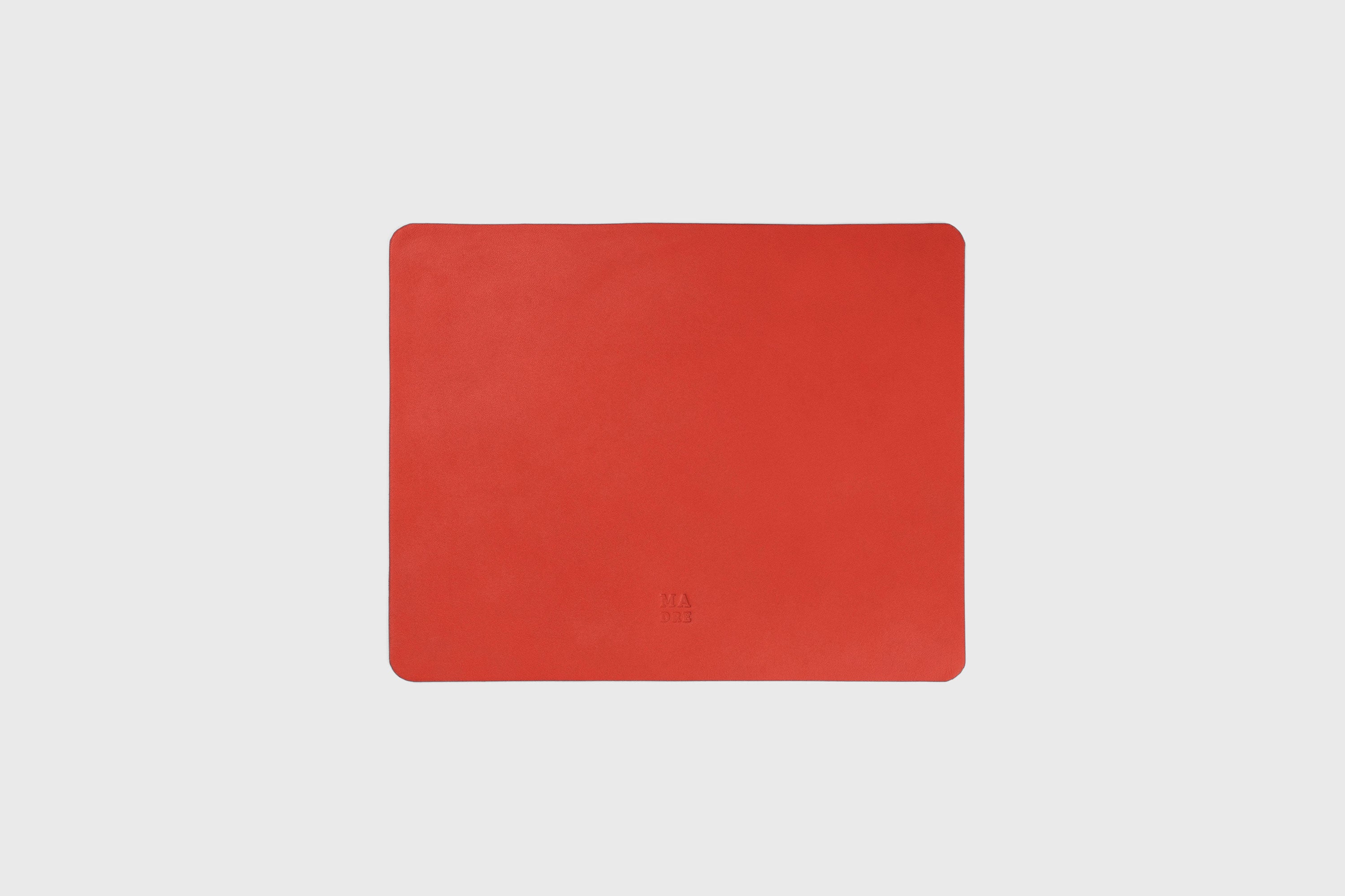 Mouse Pad Small Red Color Leather Vegetable Tanned Full Grain Leather Minimalistic Modern Design Premium Quality Handmade Performance Atelier Madre Manuel Dreesmann Barcelona Spain