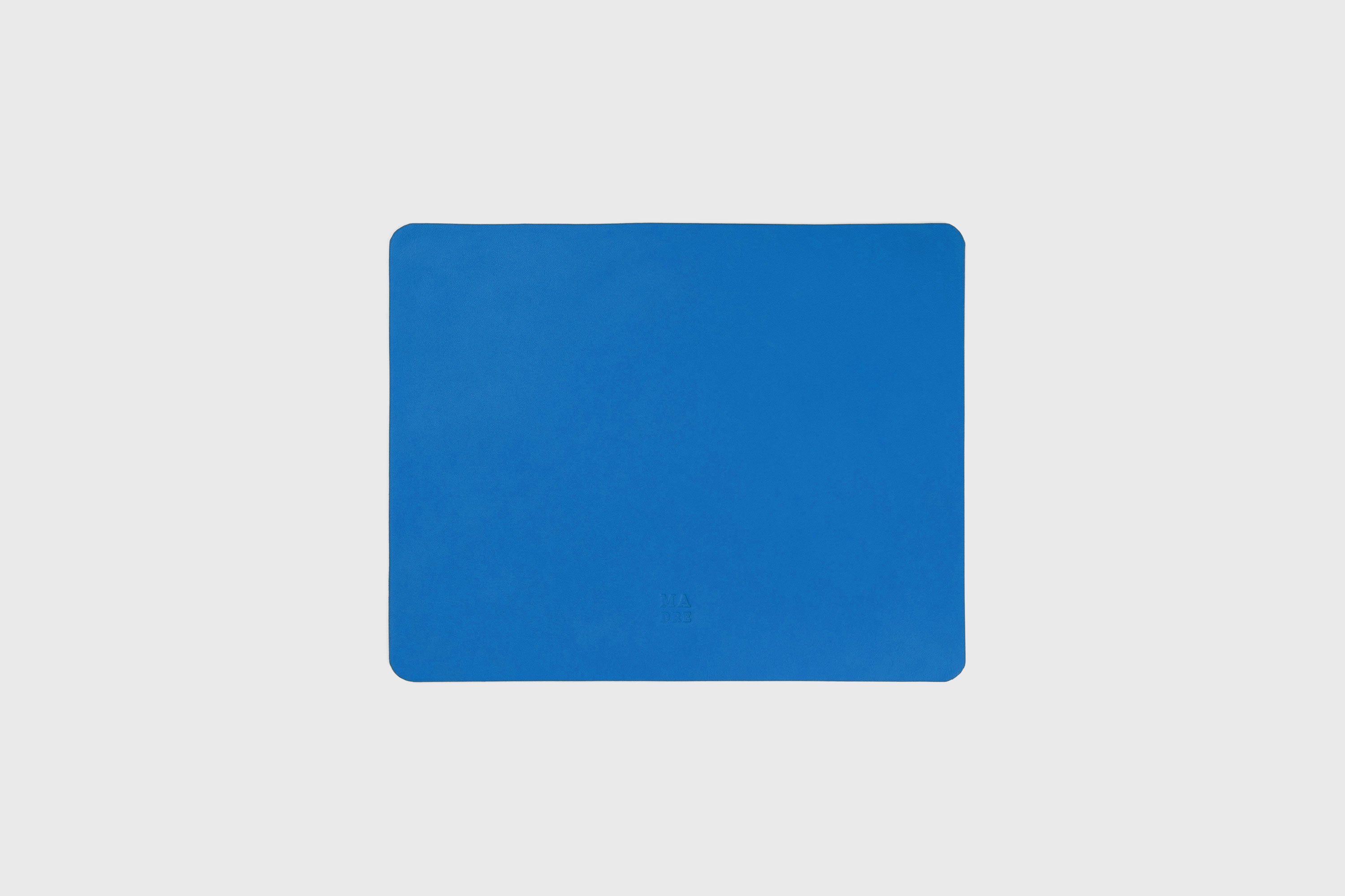 Mouse Pad Small Royal Blue Color Leather Vegetable Tanned Full Grain Leather Minimalistic Modern Design Premium Quality Handmade Performance Atelier Madre Manuel Dreesmann Barcelona Spain