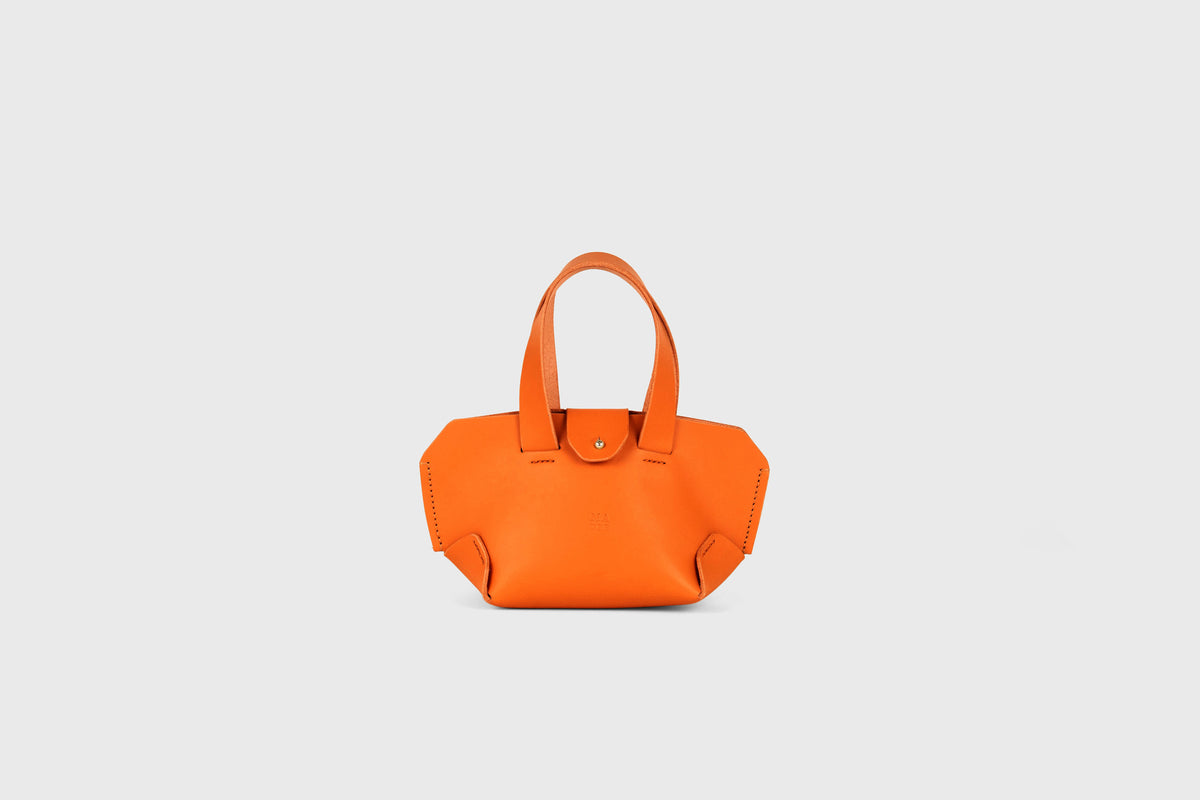 Nano Tote Bag Orange Leather Atelier Madre Manuel Dreesmann Barcelona Spain 2