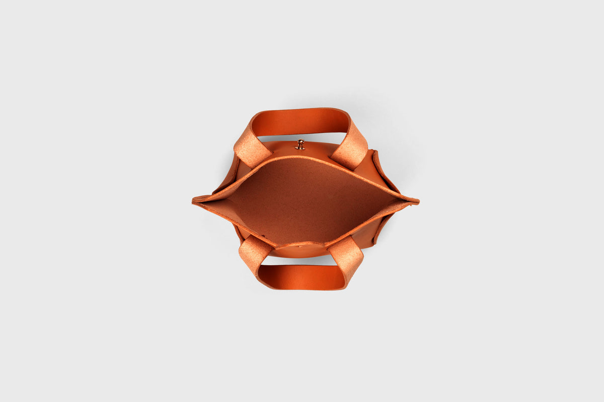 Nano Tote Bag Orange Leather Atelier Madre Manuel Dreesmann Barcelona Spain 4