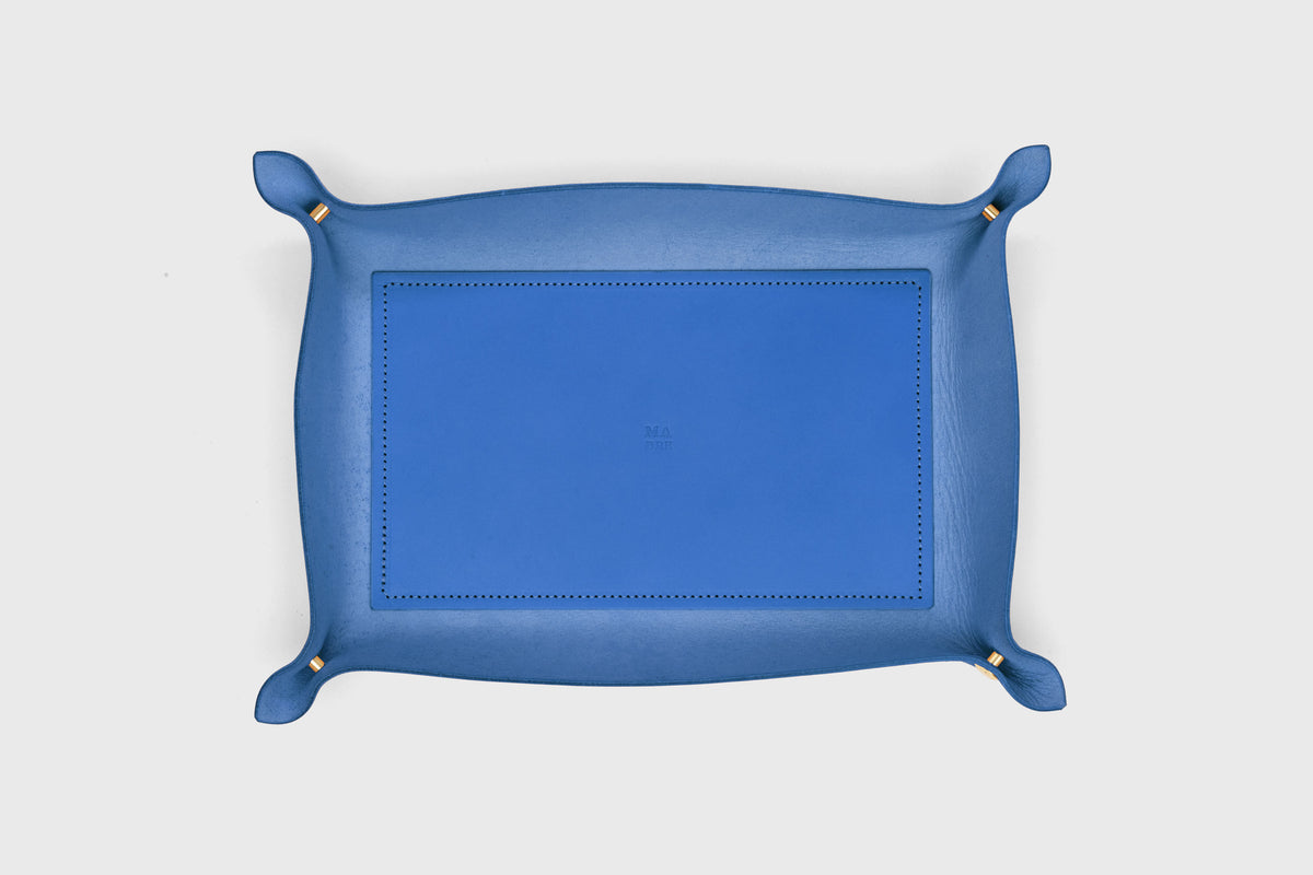 Pablo Leather Tray Large Size Royal Blue Color Minimalistic Design Atelier Madre Manuel Dreesmann Barcelona Spain 1