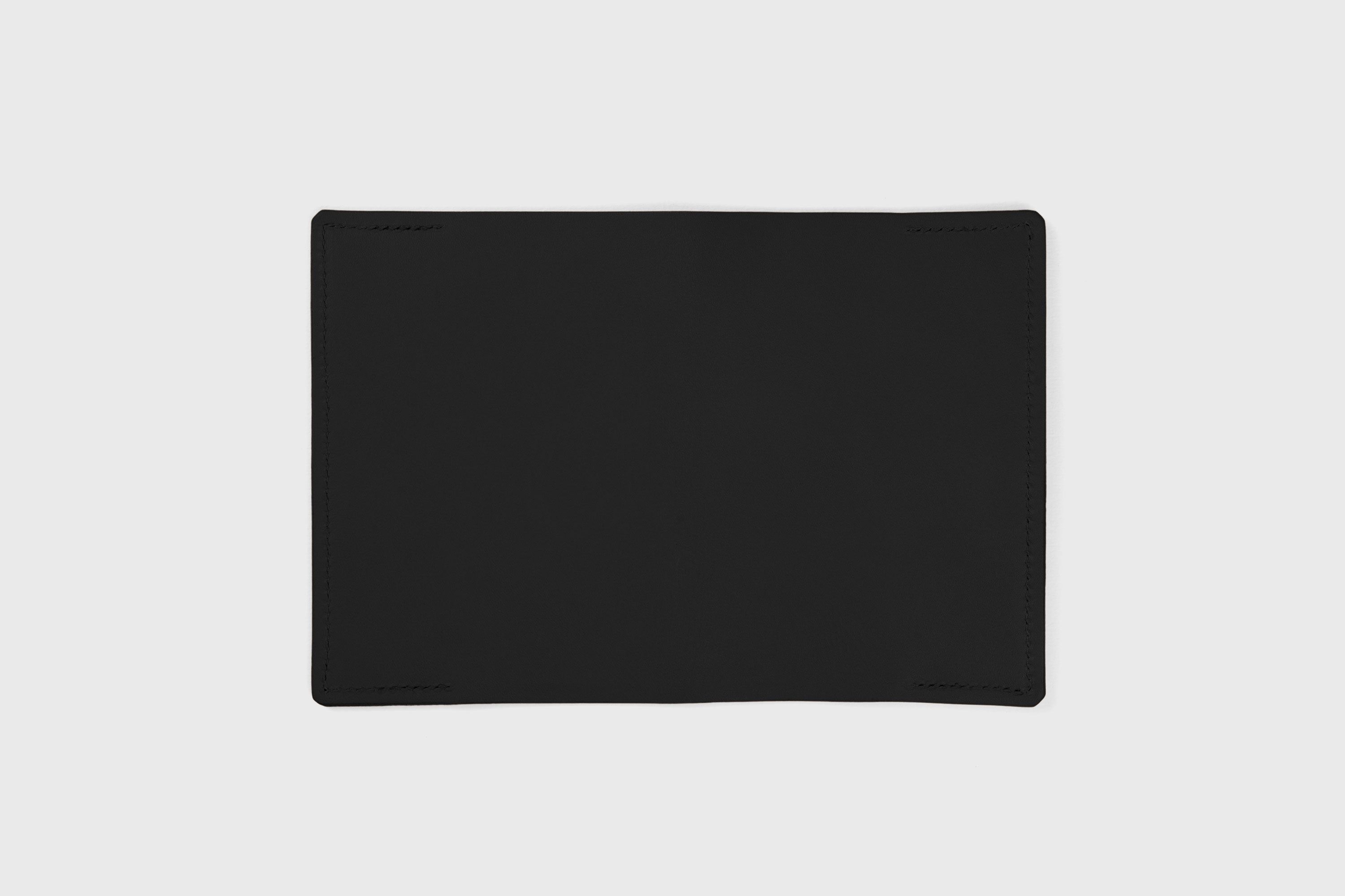 Passport Cover Holder Leather Black Leather Sleeve Case Minimalistic Design Modern Premium Quality Handcraft Vegetable Tanned Leather Manuel Dreesmann Atelier Madre Barcelona Spain