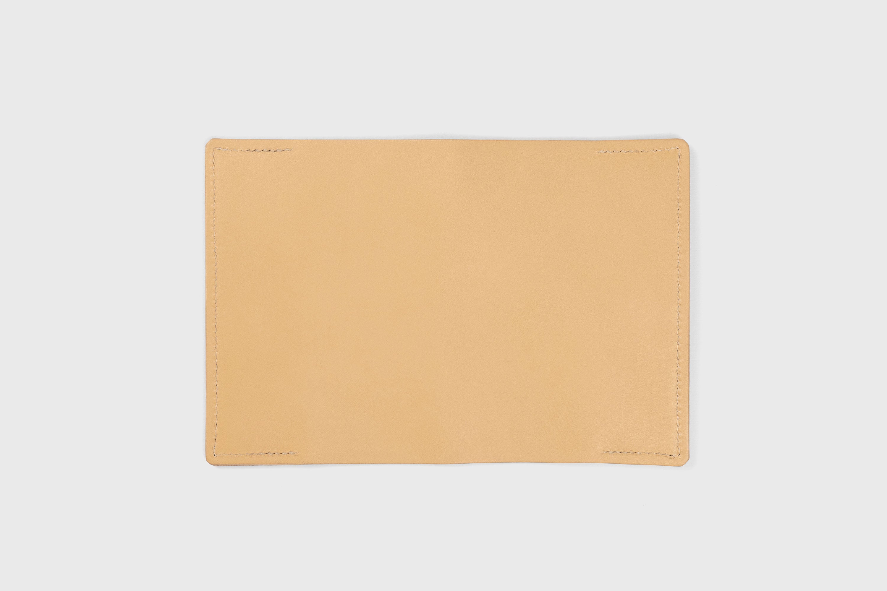 Passport Cover Holder Leather Natural Color Leather Sleeve Case Minimalistic Design Modern Premium Quality Handcraft Vegetable Tanned Leather Manuel Dreesmann Atelier Madre Barcelona Spain