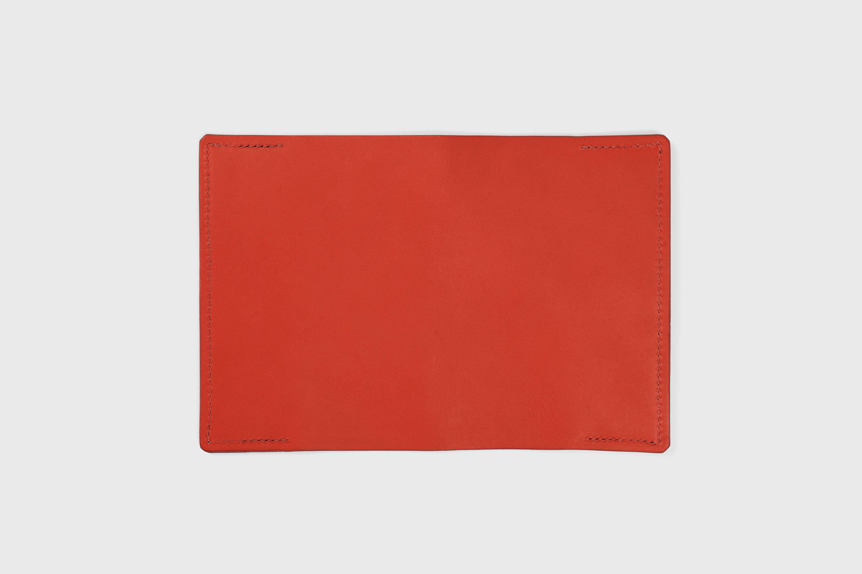 Passport Cover Holder Leather Red Color Leather Sleeve Case Minimalistic Design Modern Premium Quality Handcraft Vegetable Tanned Leather Manuel Dreesmann Atelier Madre Barcelona Spain