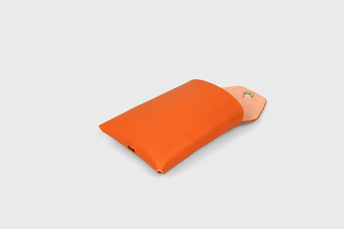 Phone Wall Hanger Orange Leather Atelier Madre Manuel Dreesmann Barcelona Spain 3
