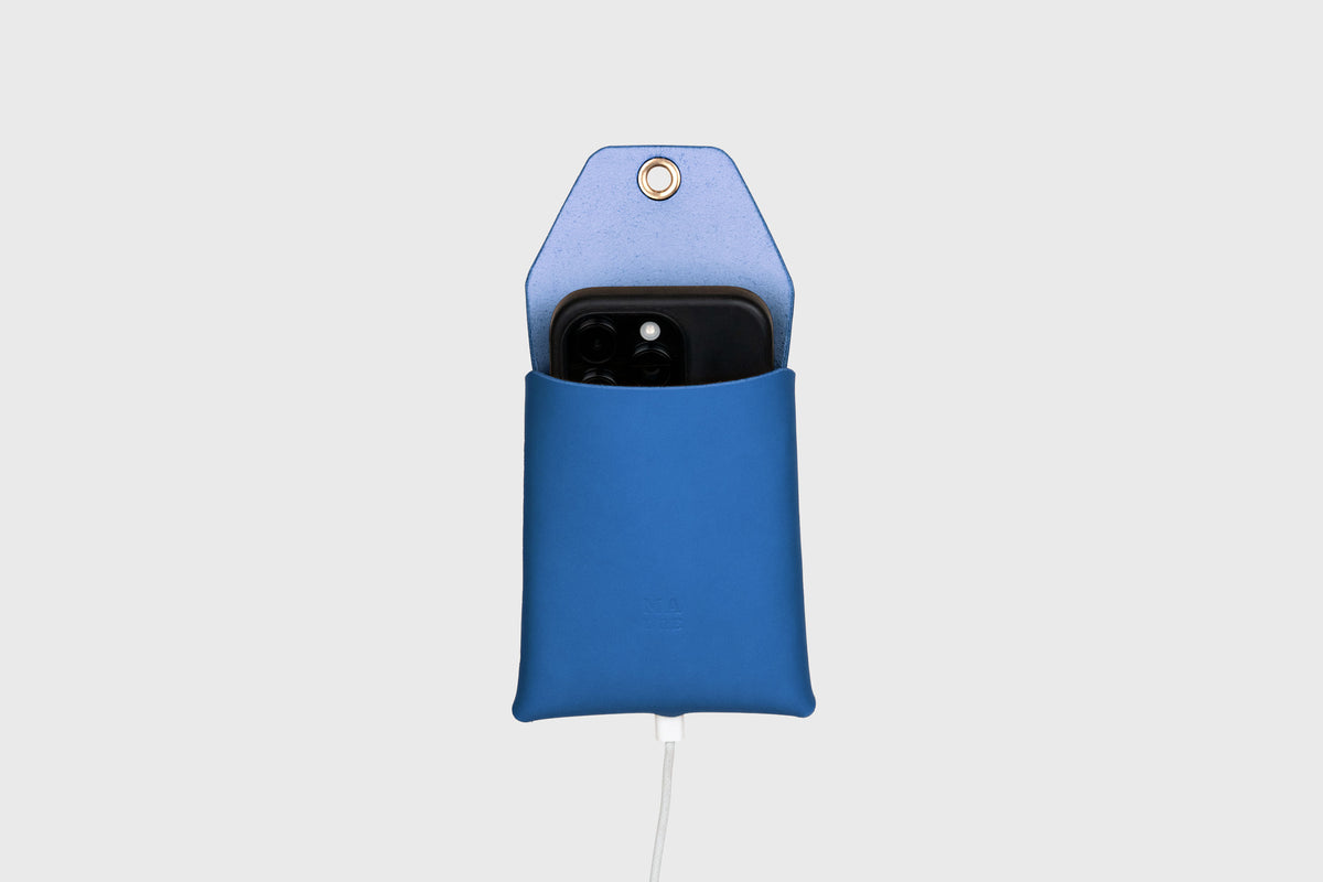 Phone Wall Hanger Royal Blue Leather Atelier Madre Manuel Dreesmann Barcelona Spain 4