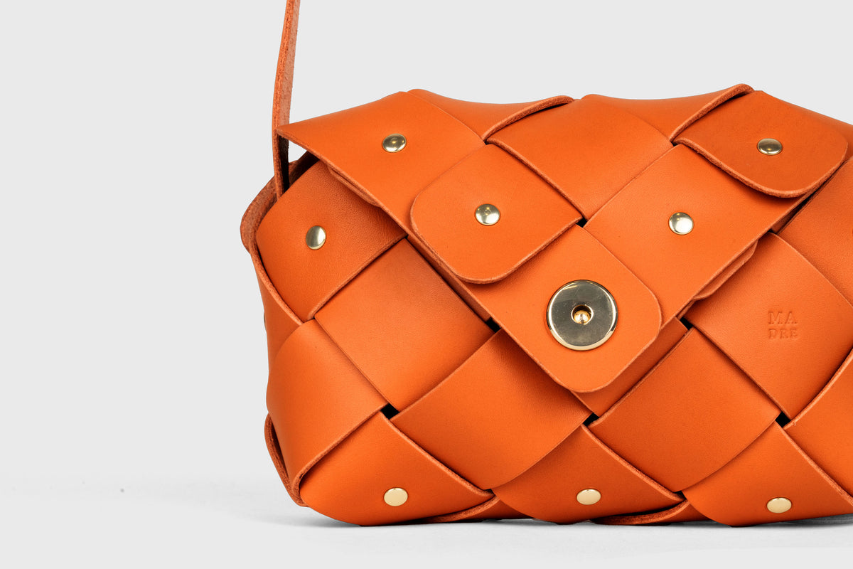 Pine Flap Bag Small Orange Leather Atelier Madre Manuel Dreesmann Barcelona Spain 6