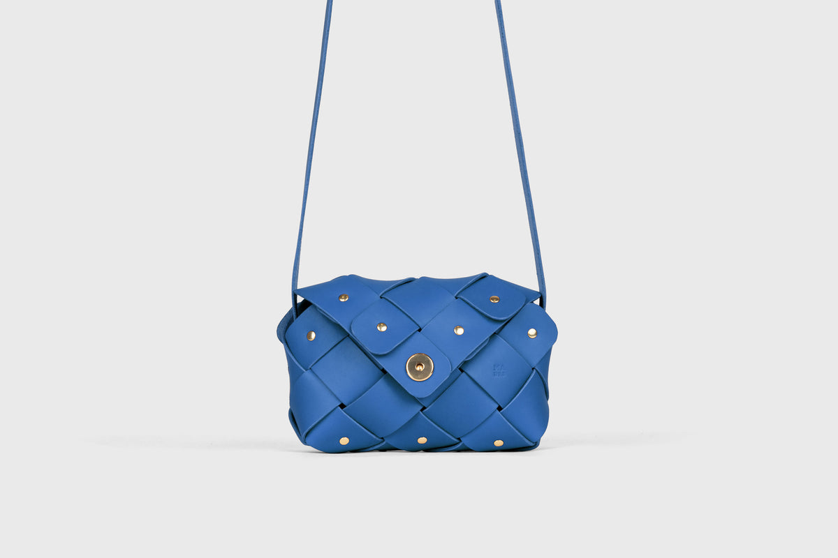 Pine Flap Bag Small Royal Blue Leather Atelier Madre Manuel Dreesmann Barcelona Spain 2