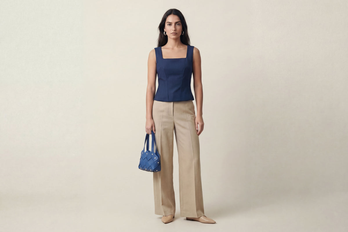 Pine Mini Tote Bag on a model Royal Blue Colour Leather Vegetable Tanned Modern Minimal Design Premium Quality Atelier Madre Manuel Dreesmann Barcelona 1