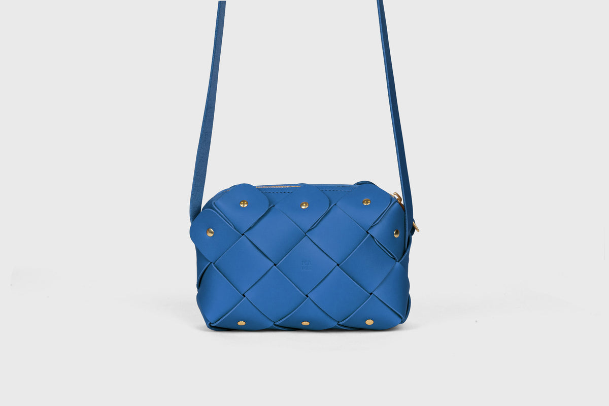 Pine Mini Zipper Bag Royal Blue Leather Atelier Madre Manuel Dreesmann Barcelona Spain 1