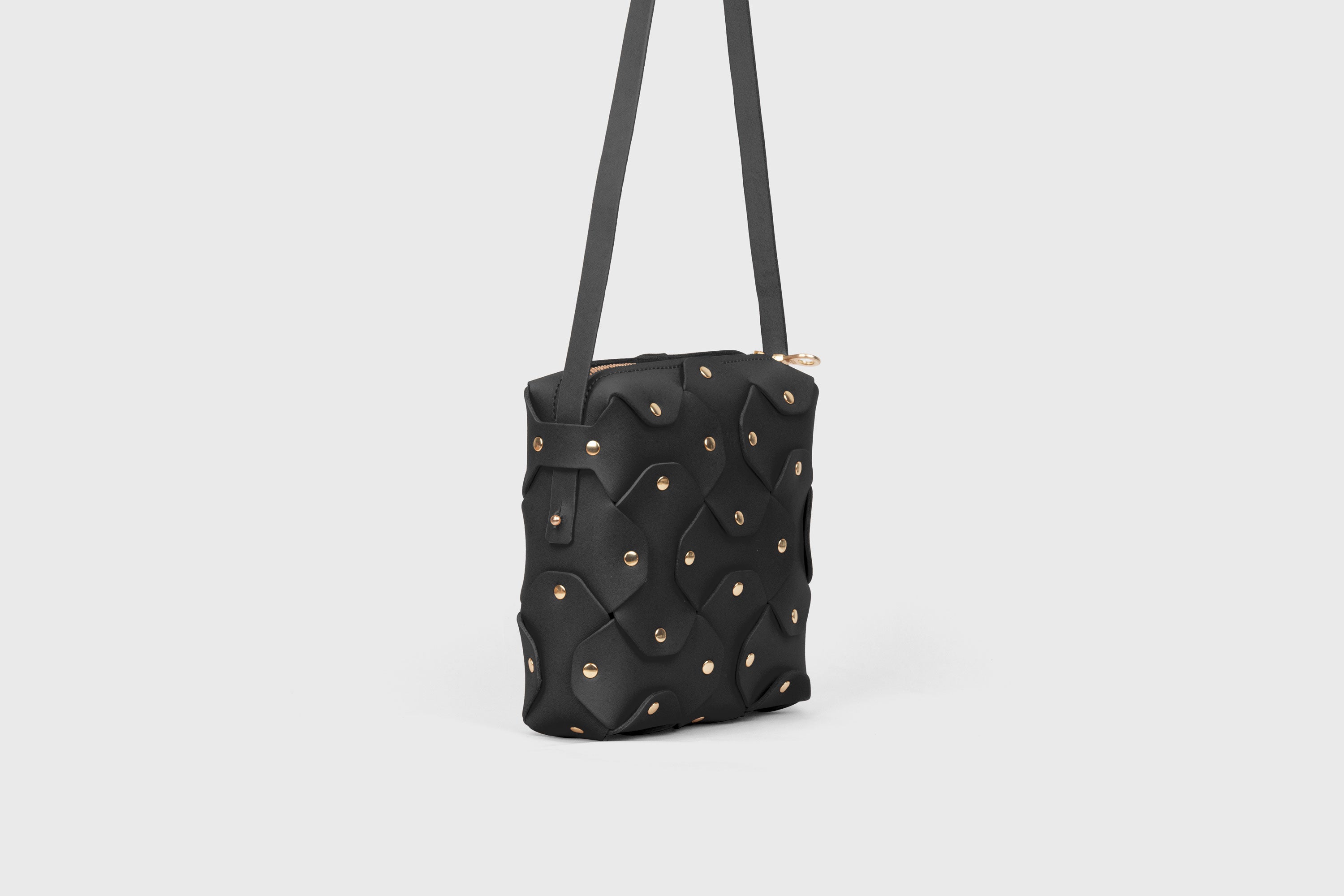 Rivet Bag Squared, Black Colour Leather Bag, Minimalist Modern Design Premium Quality from Atelier Madre Manuel Dreesmann, Barcelona