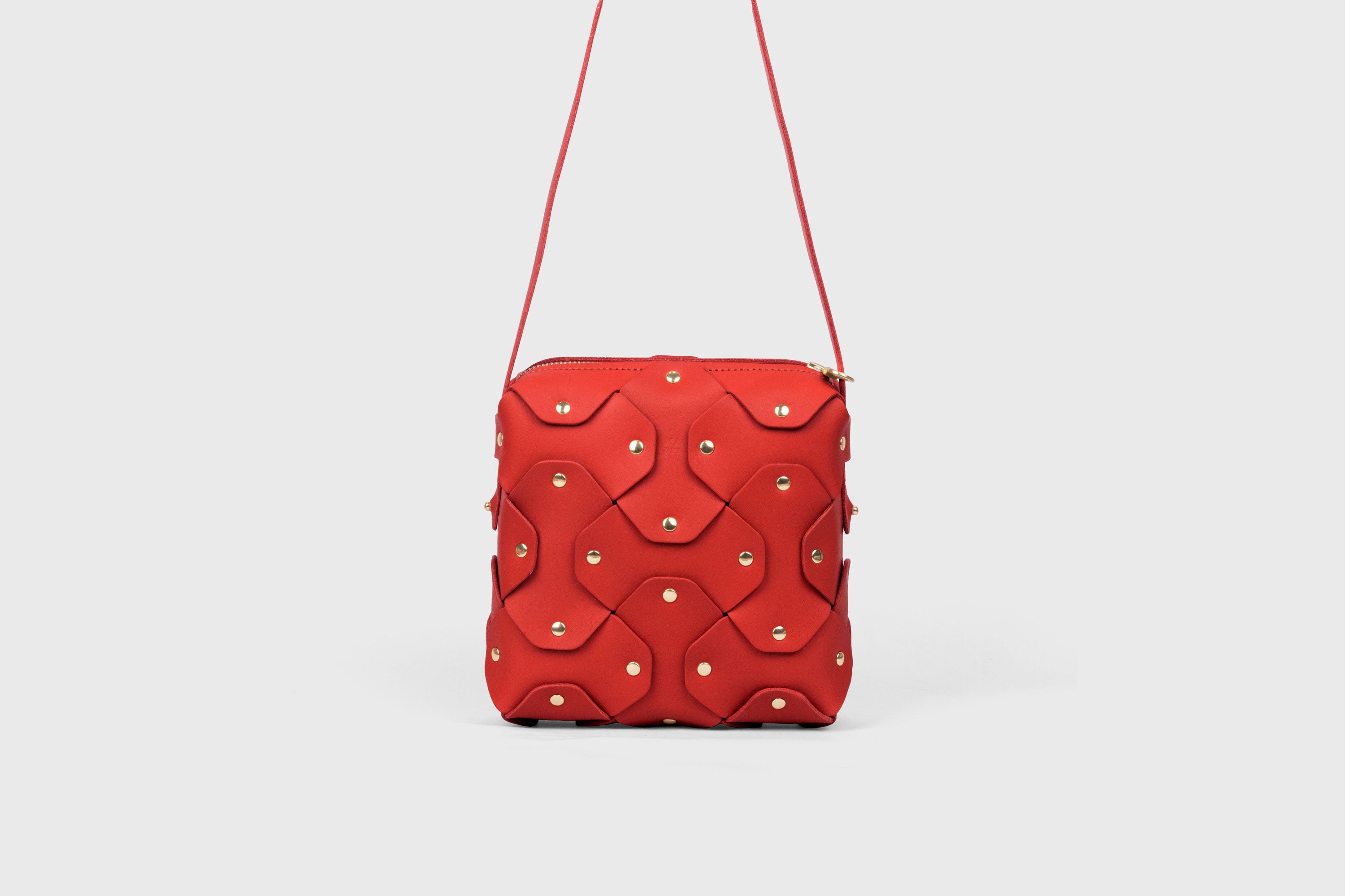 Rivet Bag Squared, Red Colour Leather Bag, Minimalist Modern Design Premium Quality from Atelier Madre Manuel Dreesmann, Barcelona