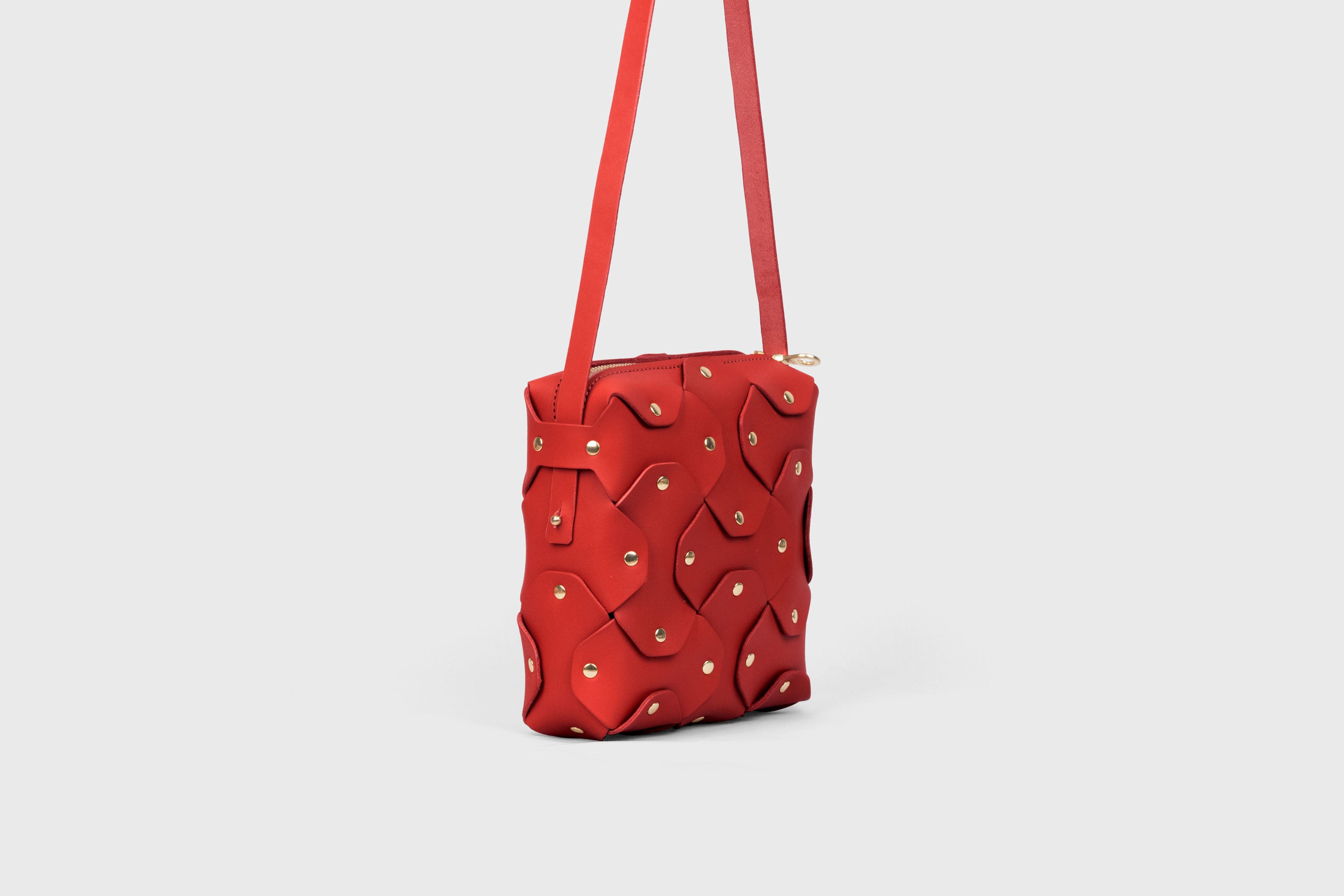 Rivet Bag Squared, Red Colour Leather Bag, Minimalist Modern Design Premium Quality from Atelier Madre Manuel Dreesmann, Barcelona