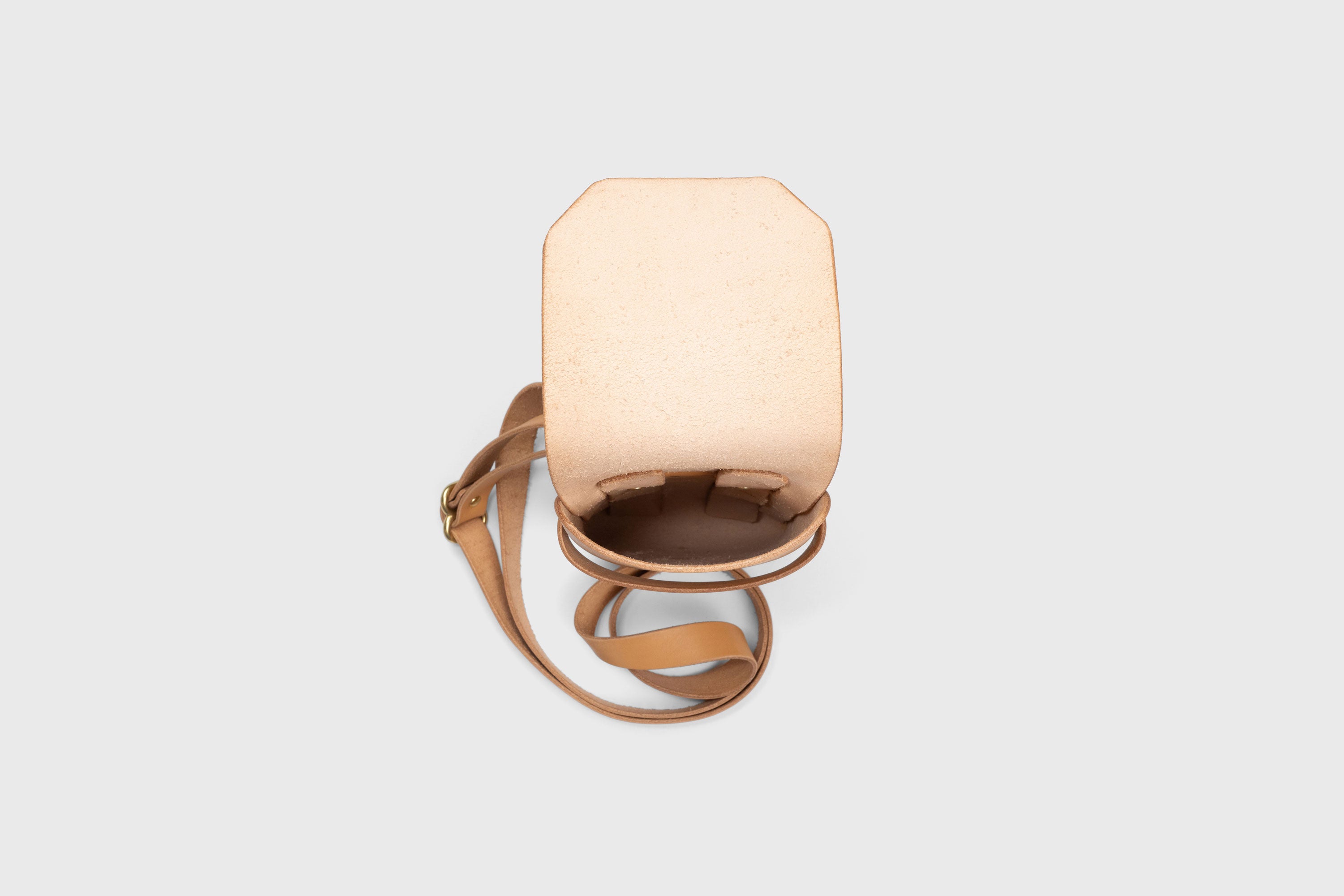 Sling Bag Pouch Leather Brown Color Crossbody Premium Quality Modern Minimalist Independent Designer Atelier Madre Manuel Dreesmann Barcelona Spain