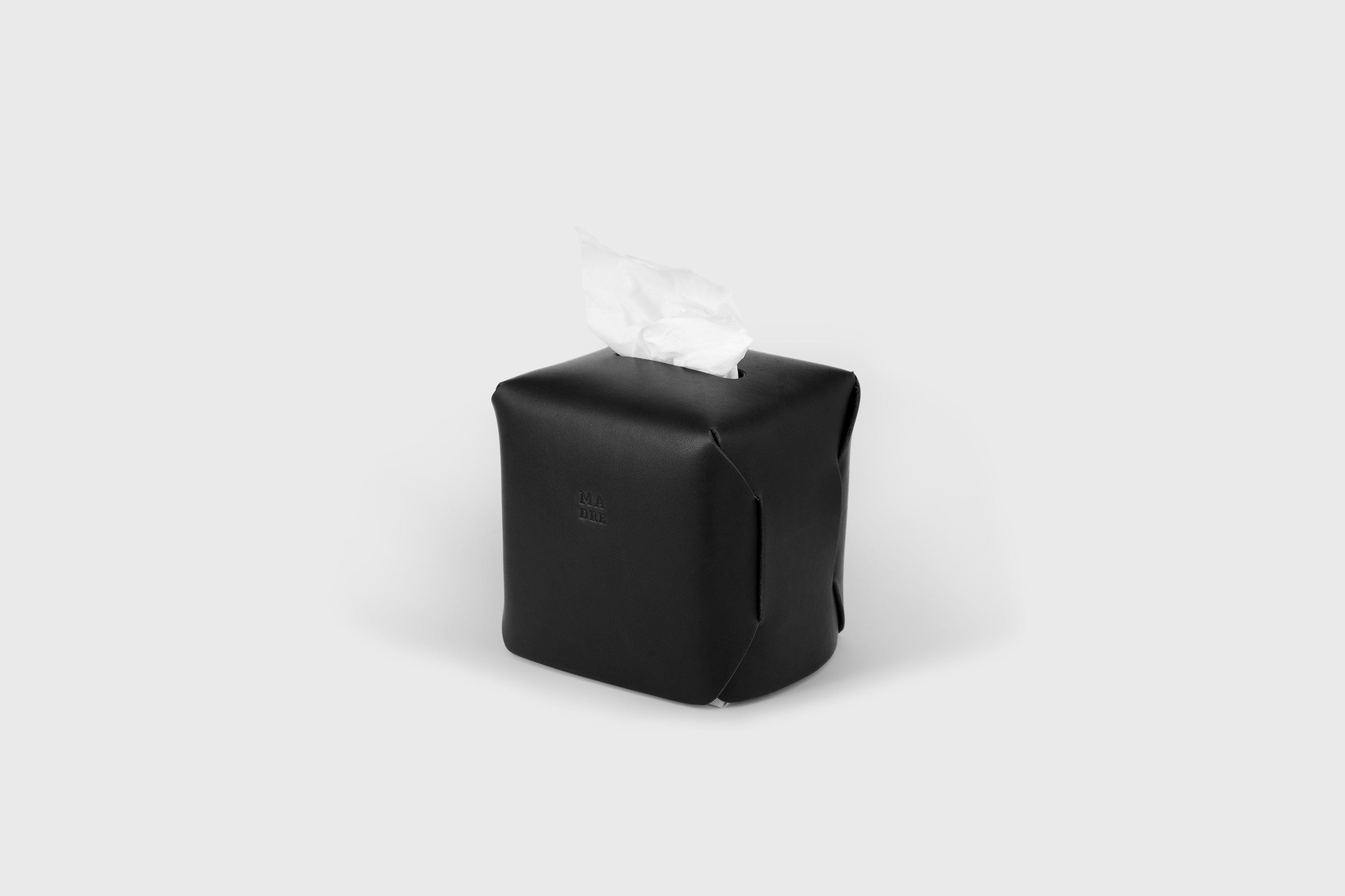 Tissue Box Cover Leather Black Square Handmade Premium Design Minimalist Modern Atelier Madre Manuel Dreesmann Barcelona Spain