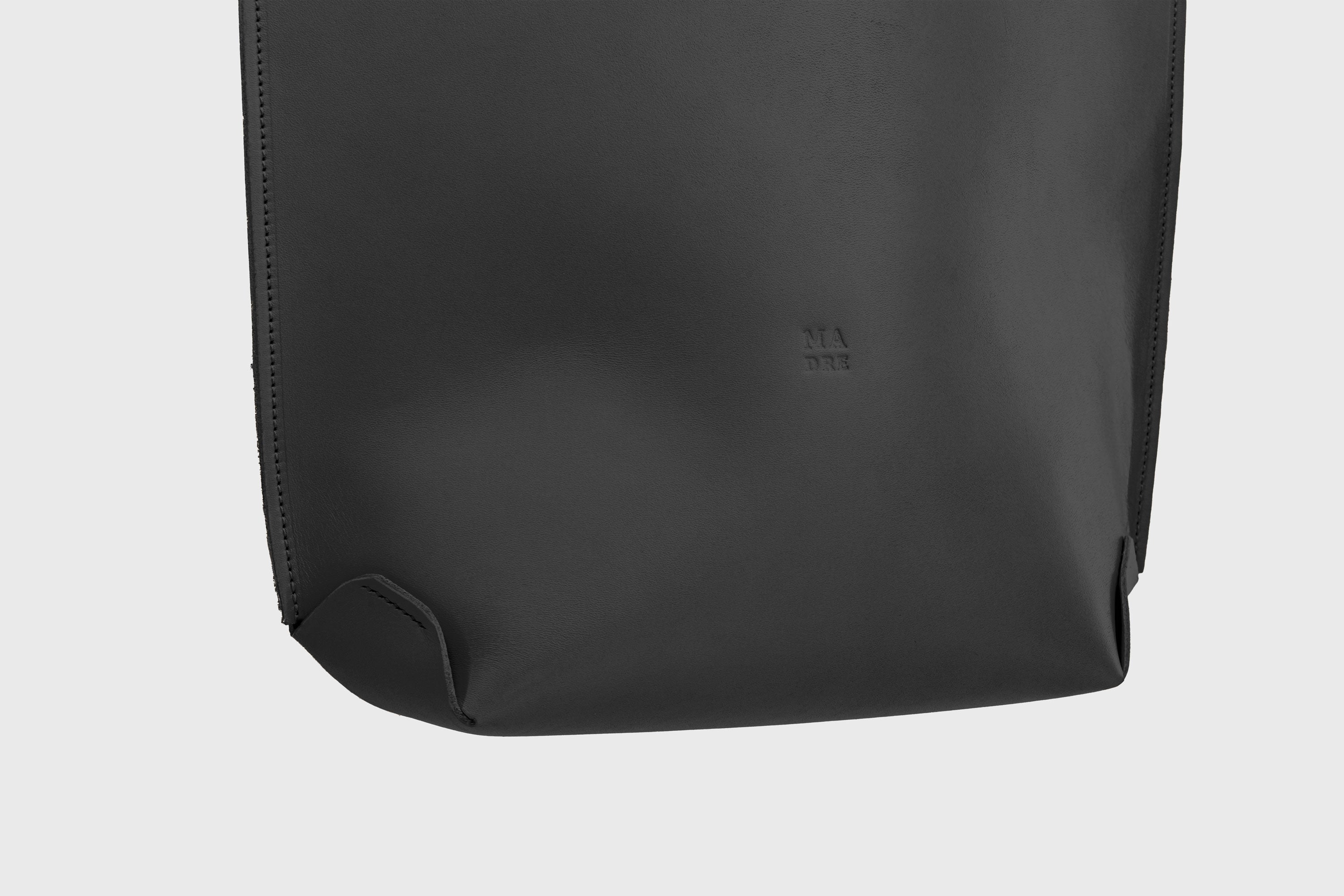 Tote Bag Long Black Color Leather Bag Vegetable Tanned Leather Exclusive Quality Craftsmanship Handmade Design By Manuel Dreesmann Atelier Madre Barcelona Spain