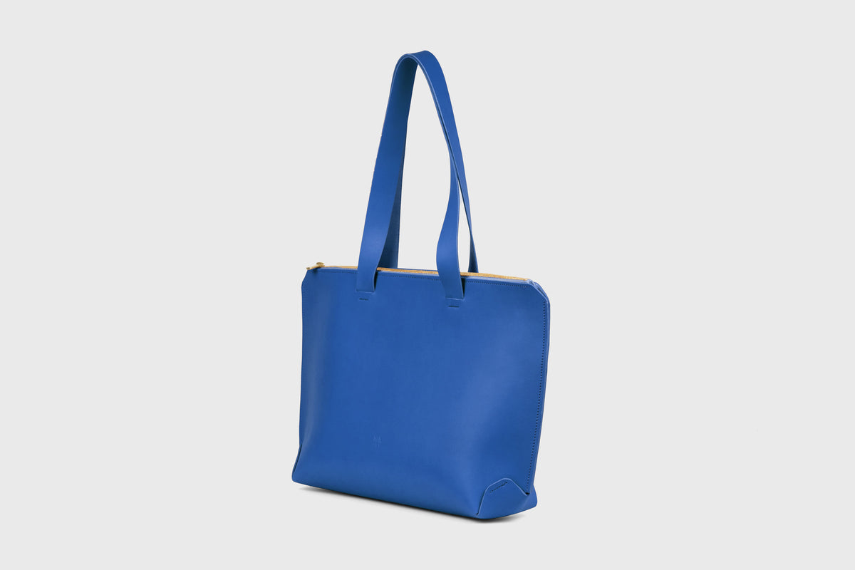 Tote Bag Zipper Royal Blue Leather Atelier Madre Manuel Dreesmann Barcelona Spain 3