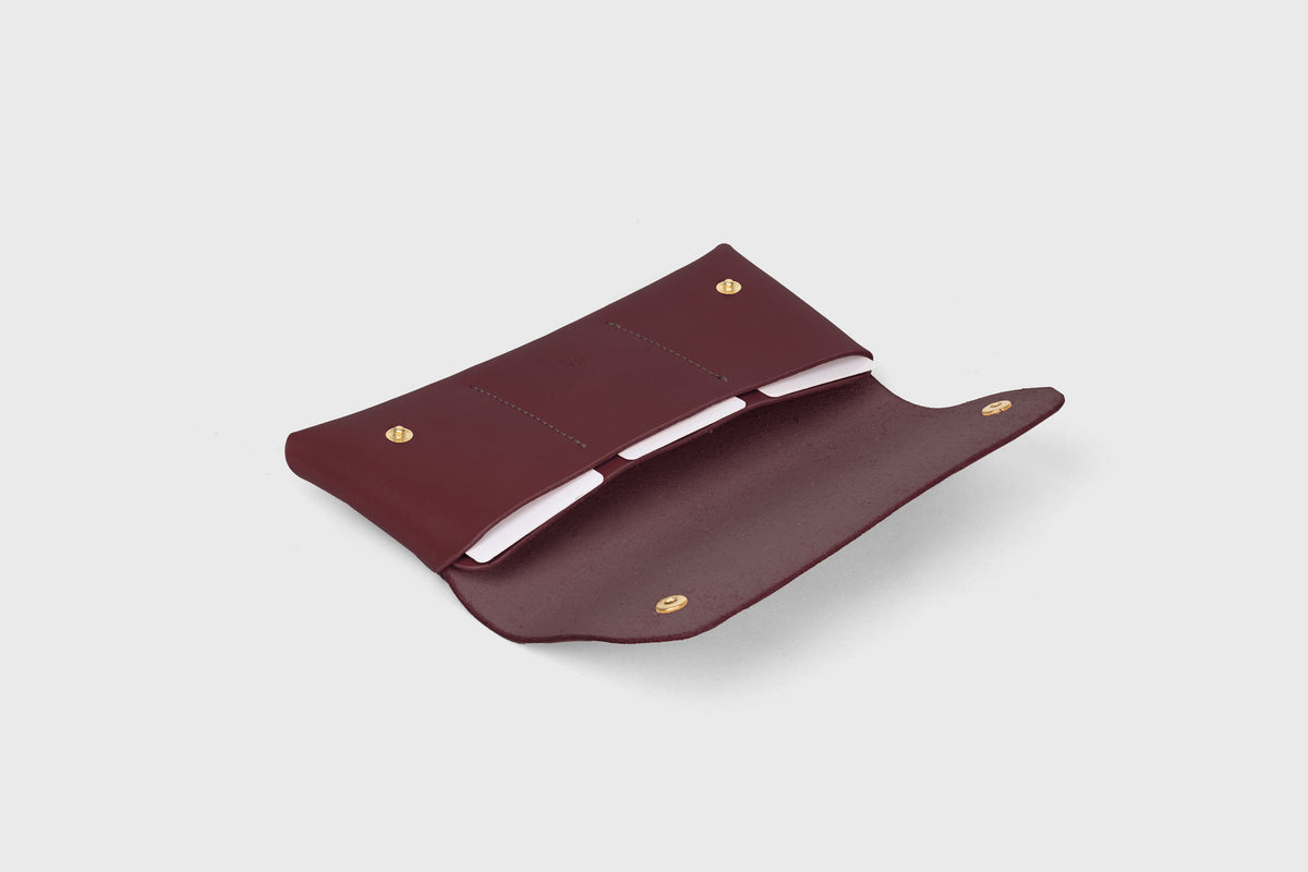 Wallet Pouch Leather Burgundy Atelier Madre Manuel Dreesmann Barcelona Spain 4
