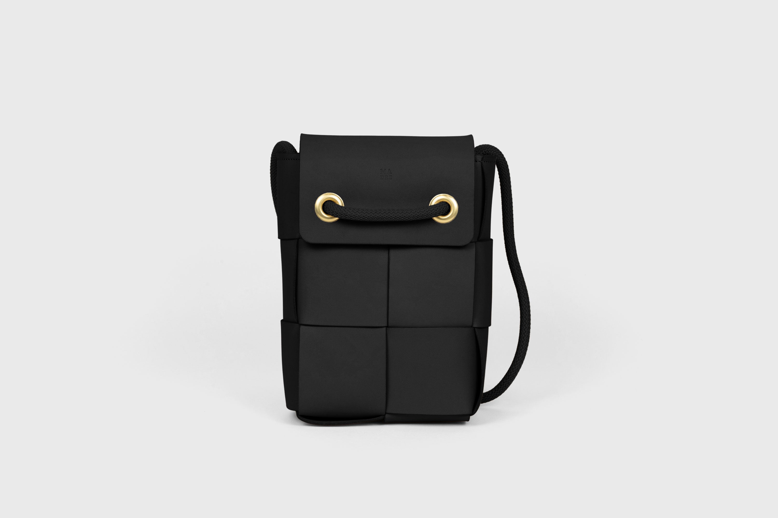 Woven Backpack Black Color Leather Weave Full Grain Vegetable Tanned Leather Premium Quality Minimalistic Modern Designer Atelier Madre Barcelona Spain