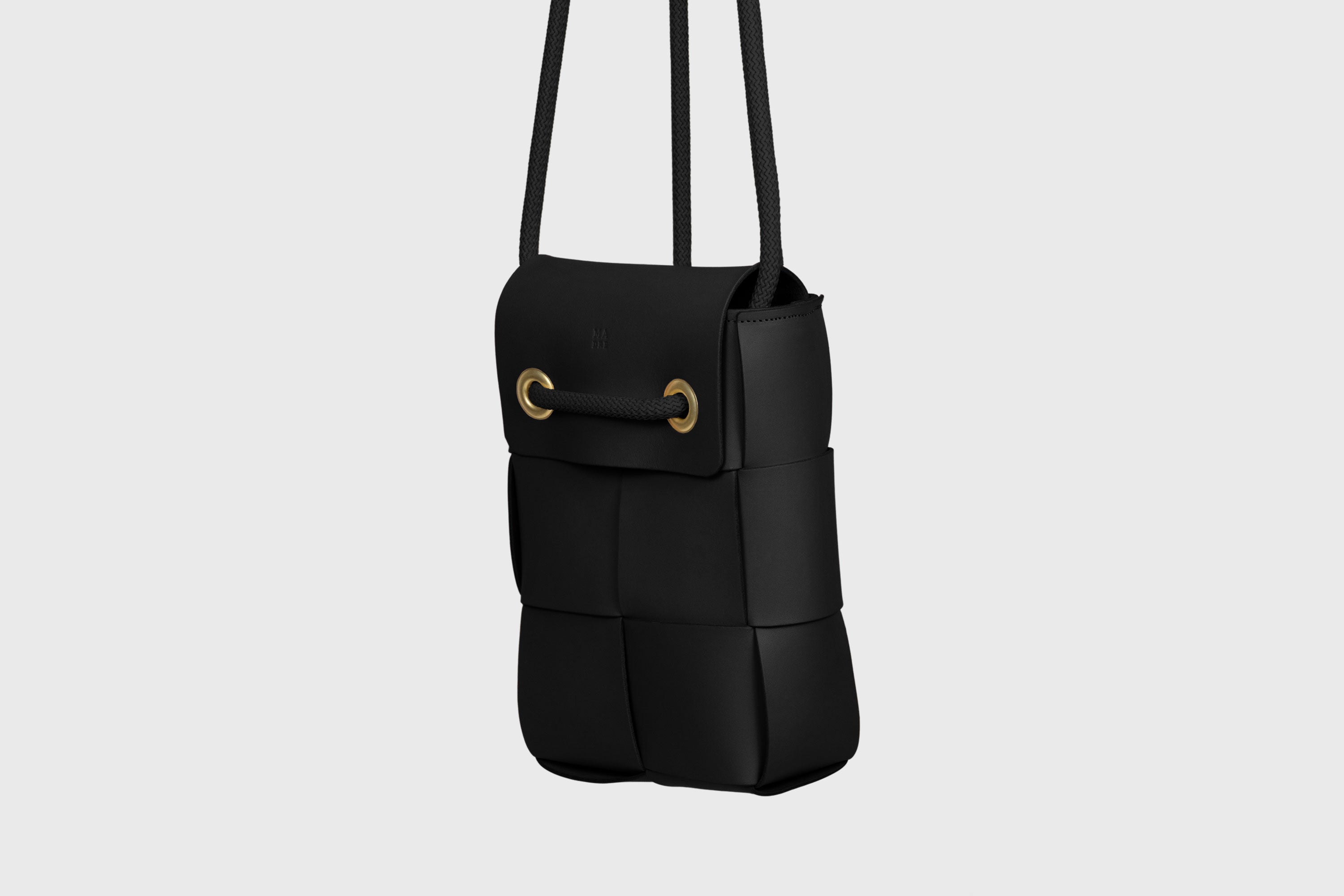 Woven Backpack Black Color Leather Weave Full Grain Vegetable Tanned Leather Premium Quality Minimalistic Modern Designer Atelier Madre Barcelona Spain
