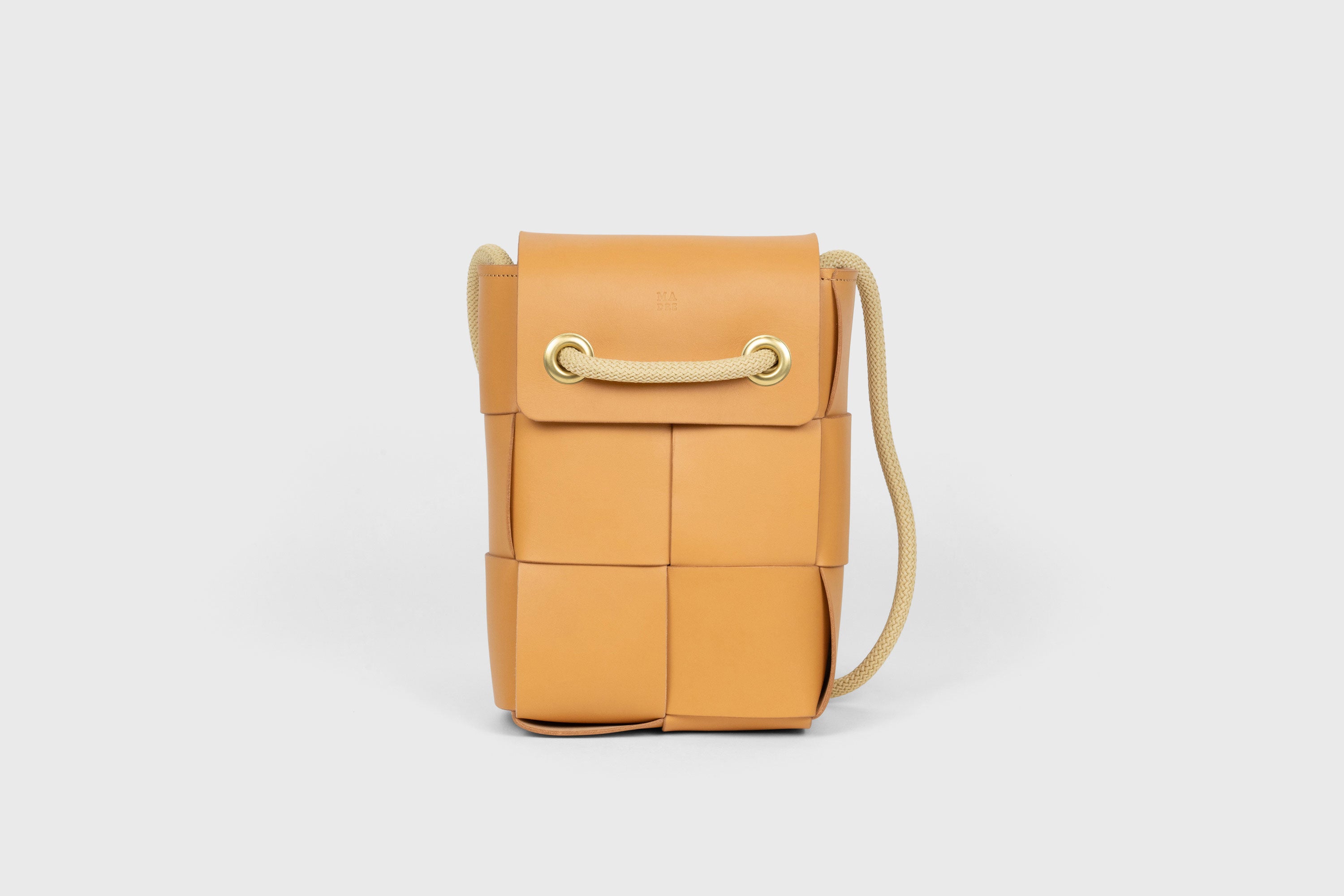 Woven Backpack Brown Color Leather Weave Full Grain Vegetable Tanned Leather Premium Quality Minimalistic Modern Designer Atelier Madre Barcelona Spain
