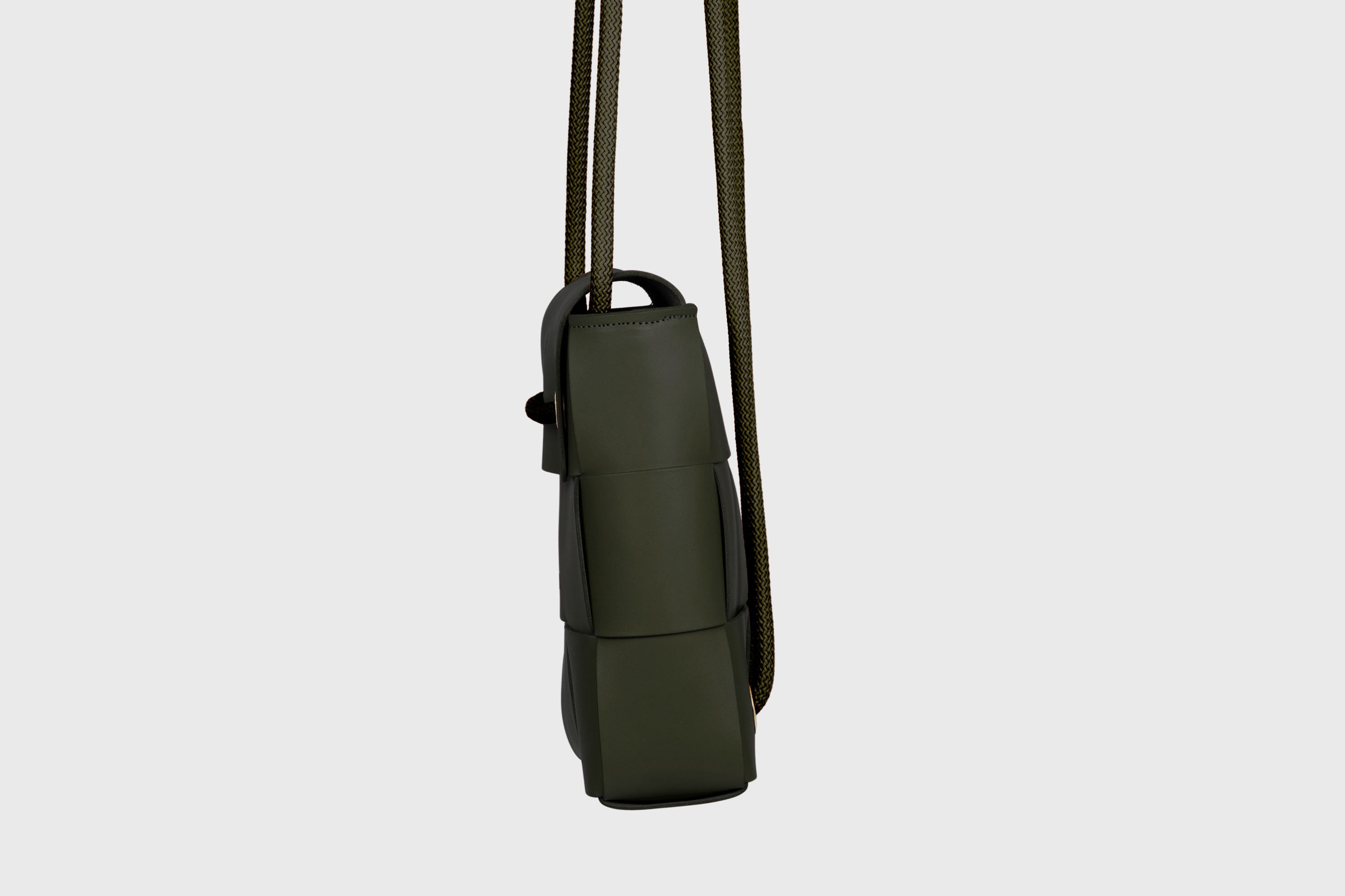 Woven Backpack Olive Green Color Leather Weave Full Grain Vegetable Tanned Leather Premium Quality Minimalistic Modern Designer Atelier Madre Barcelona Spain