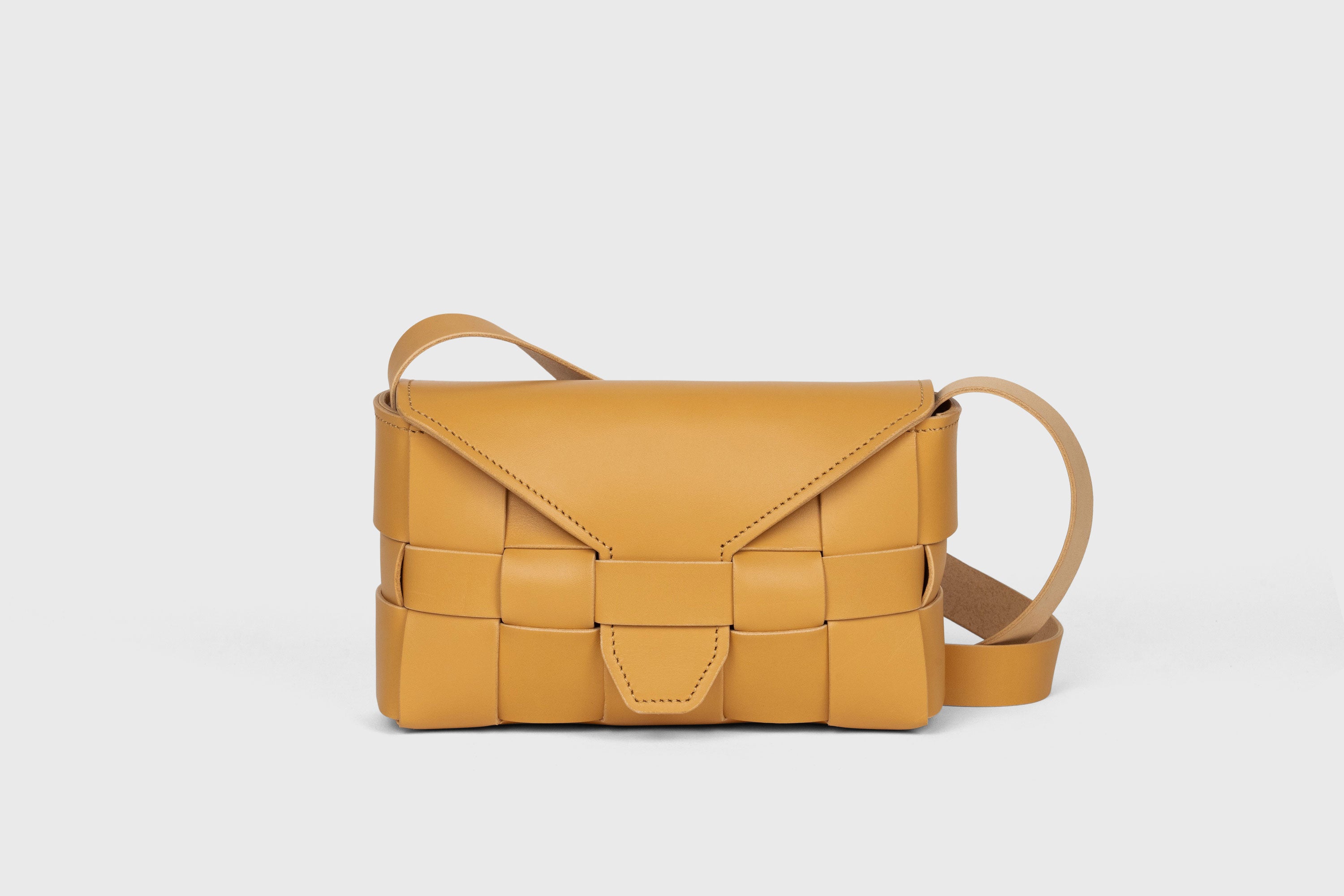 Woven Leather Bag Saka