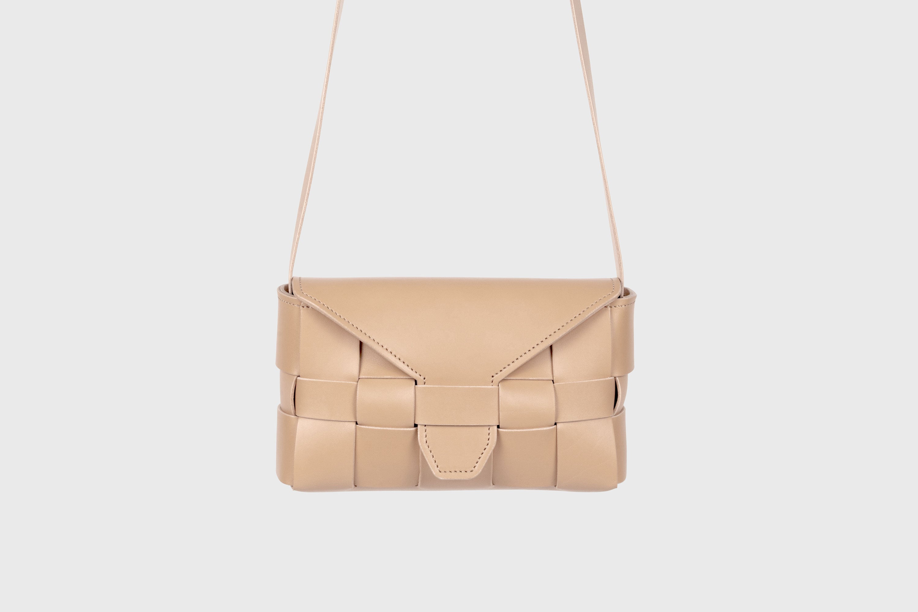 Saka Woven Bag | Braided Leather Bag | Atelier Madre