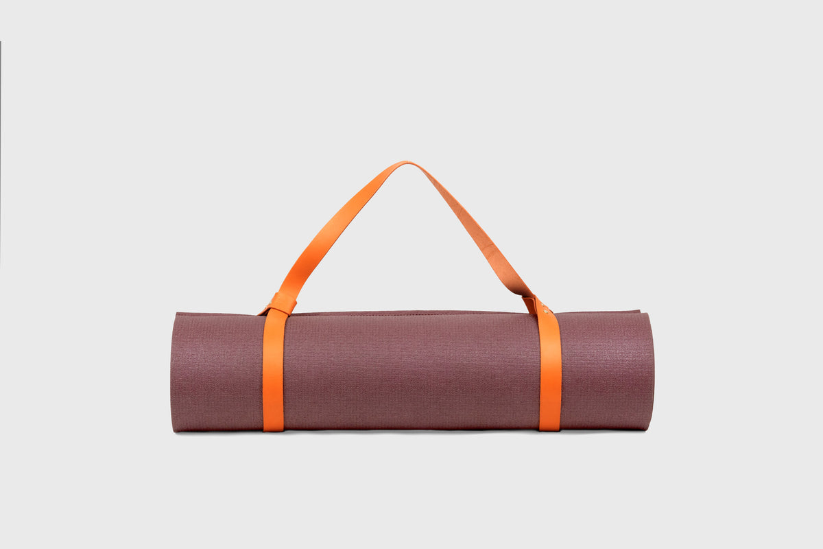 Yoga Mat Strap Orange Leather Manuel Dreesmann Atelier Madre Barcelona Spain 1