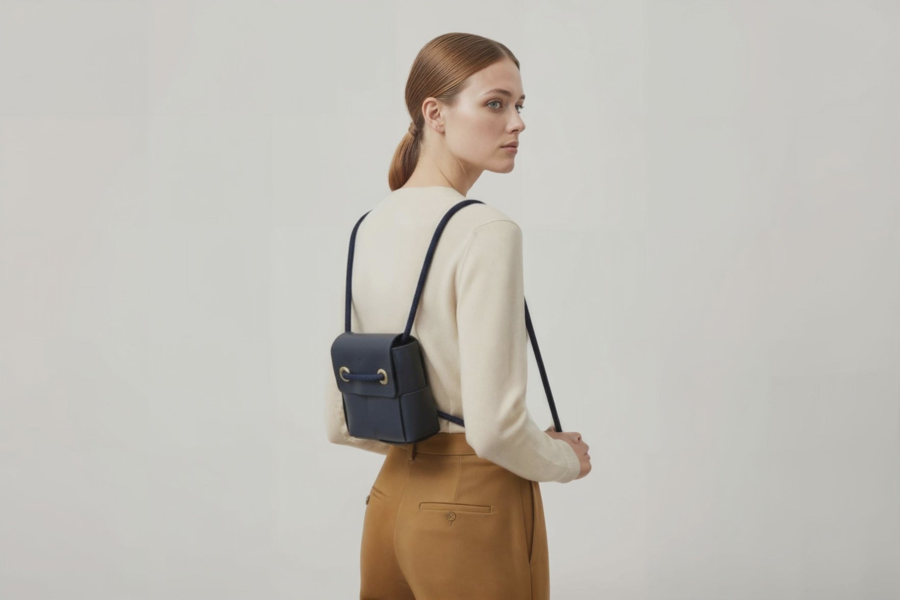 Woven Backpack Small Marine Blue Leather On Model Minimalistic Design Atelier Madre Manuel Dreesmann Barcelona 