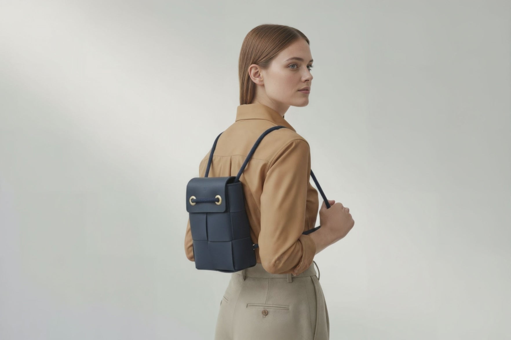 Woven Backpack Medium Marine Blue Leather On Model Minimalistic Design Atelier Madre Manuel Dreesmann Barcelona