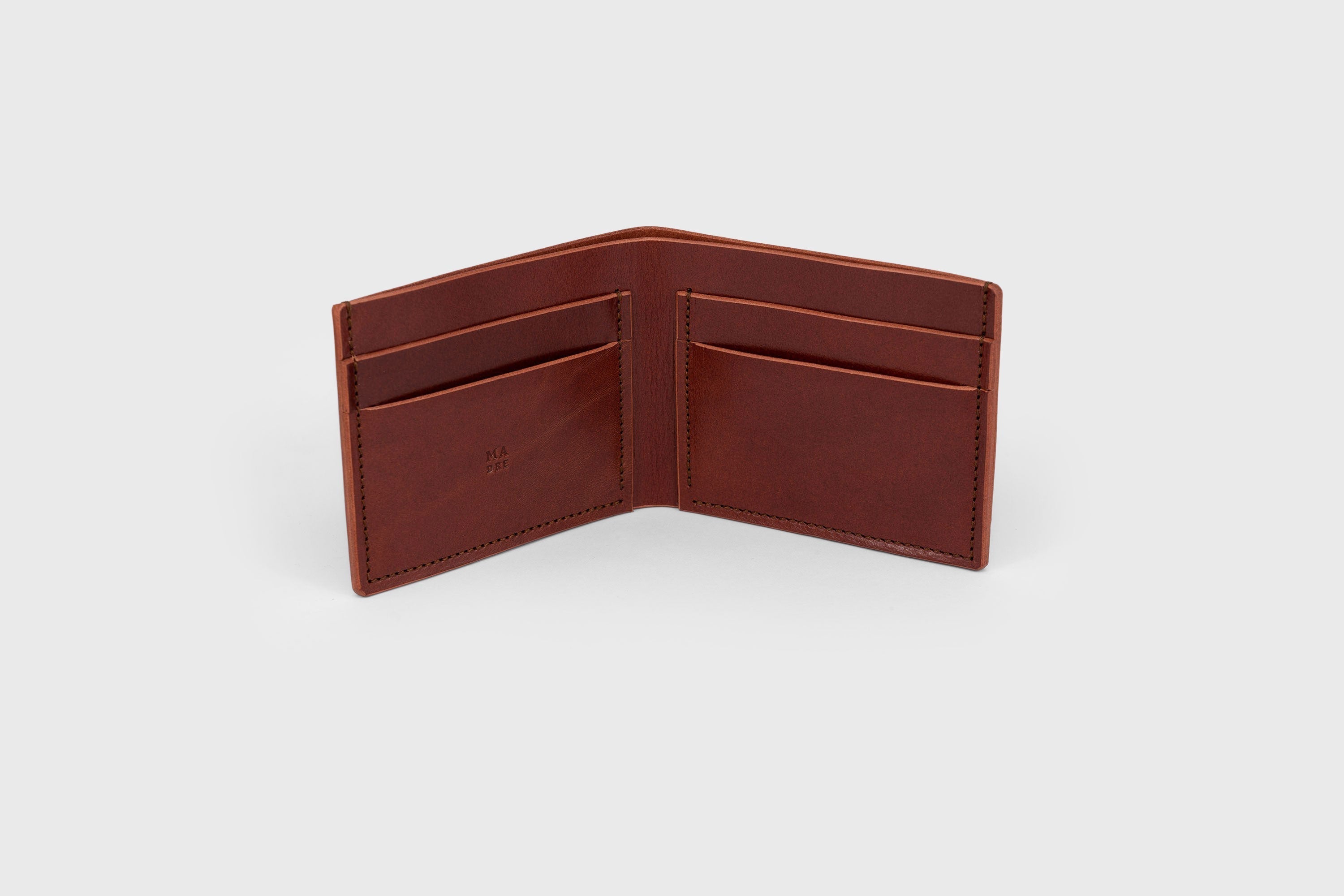 Bifold Wallet Dark Brown Leather Vegetable Tanned Leather Premium Classic Design and Handcrafted By Atelier Madre Manuel Dreeesmann Barcelona Spain