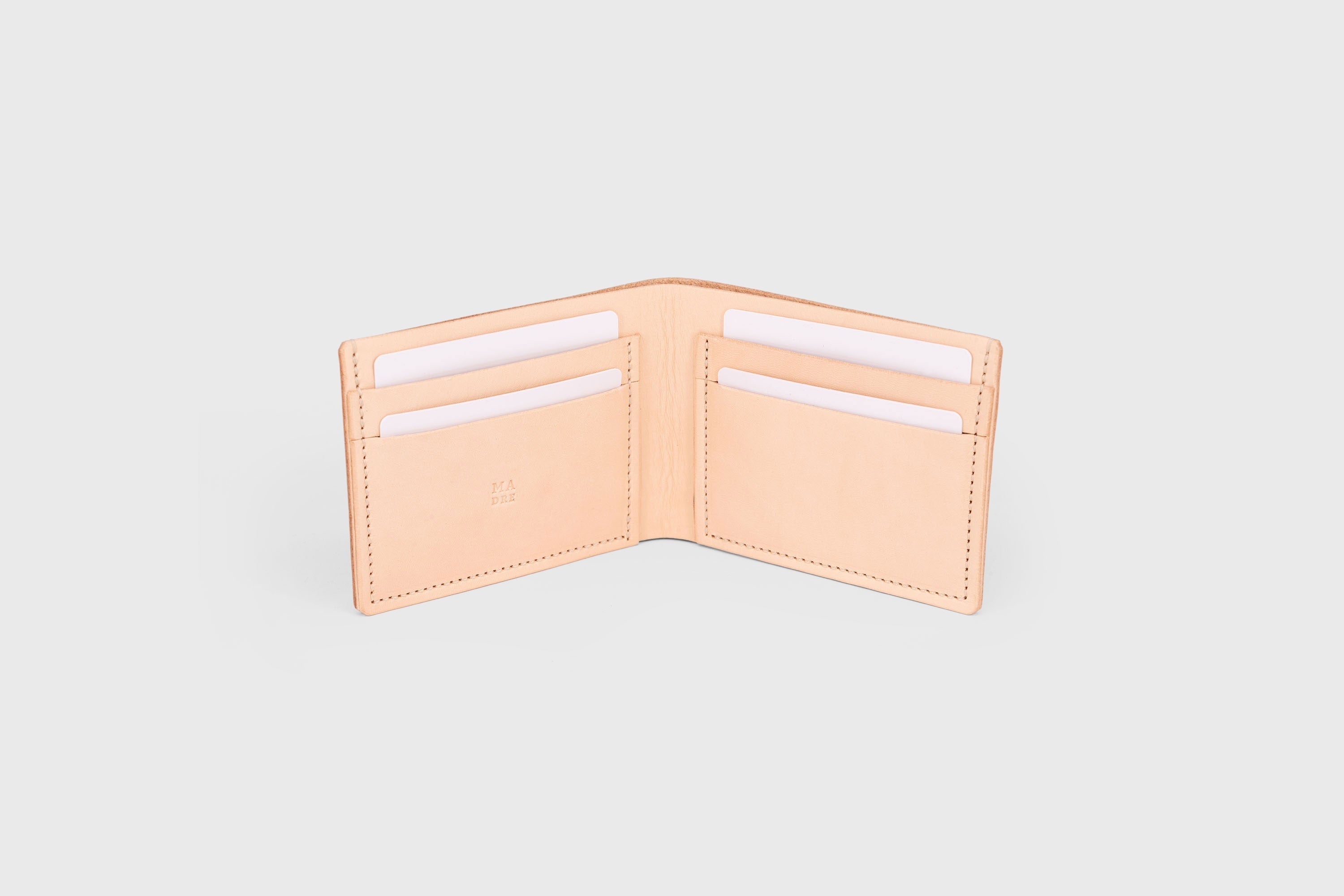 Bifold Wallet Natural Leather Vegetable Tanned Leather Premium Classic Design and Handcrafted By Atelier Madre Manuel Dreeesmann Barcelona Spain
