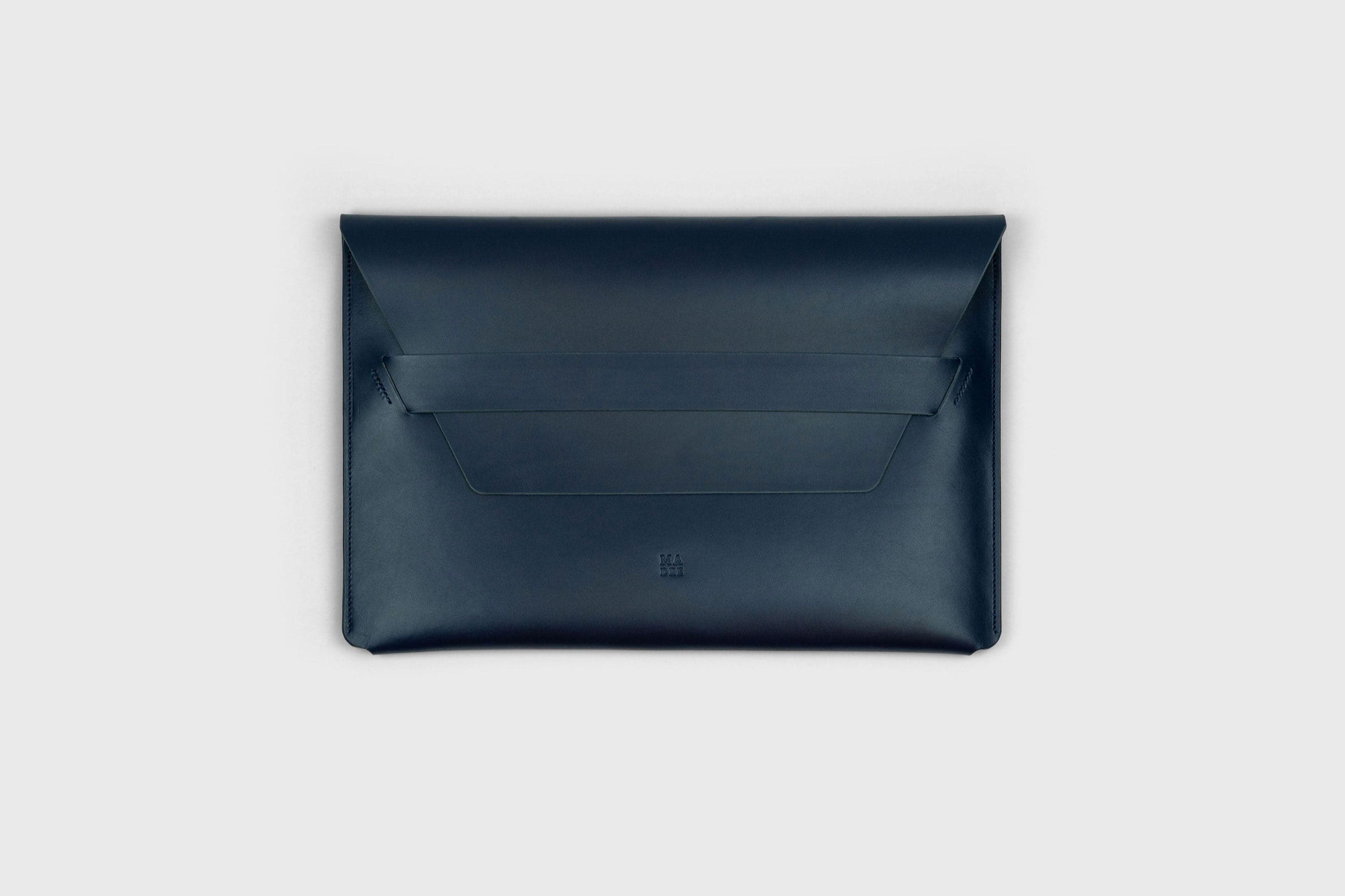 MacBook Pro 14 Inch Leather Sleeve Dark Marine Blue Color Handmade and Designed By Manuel Dreesmann Atelier Madre Barcelona Spain