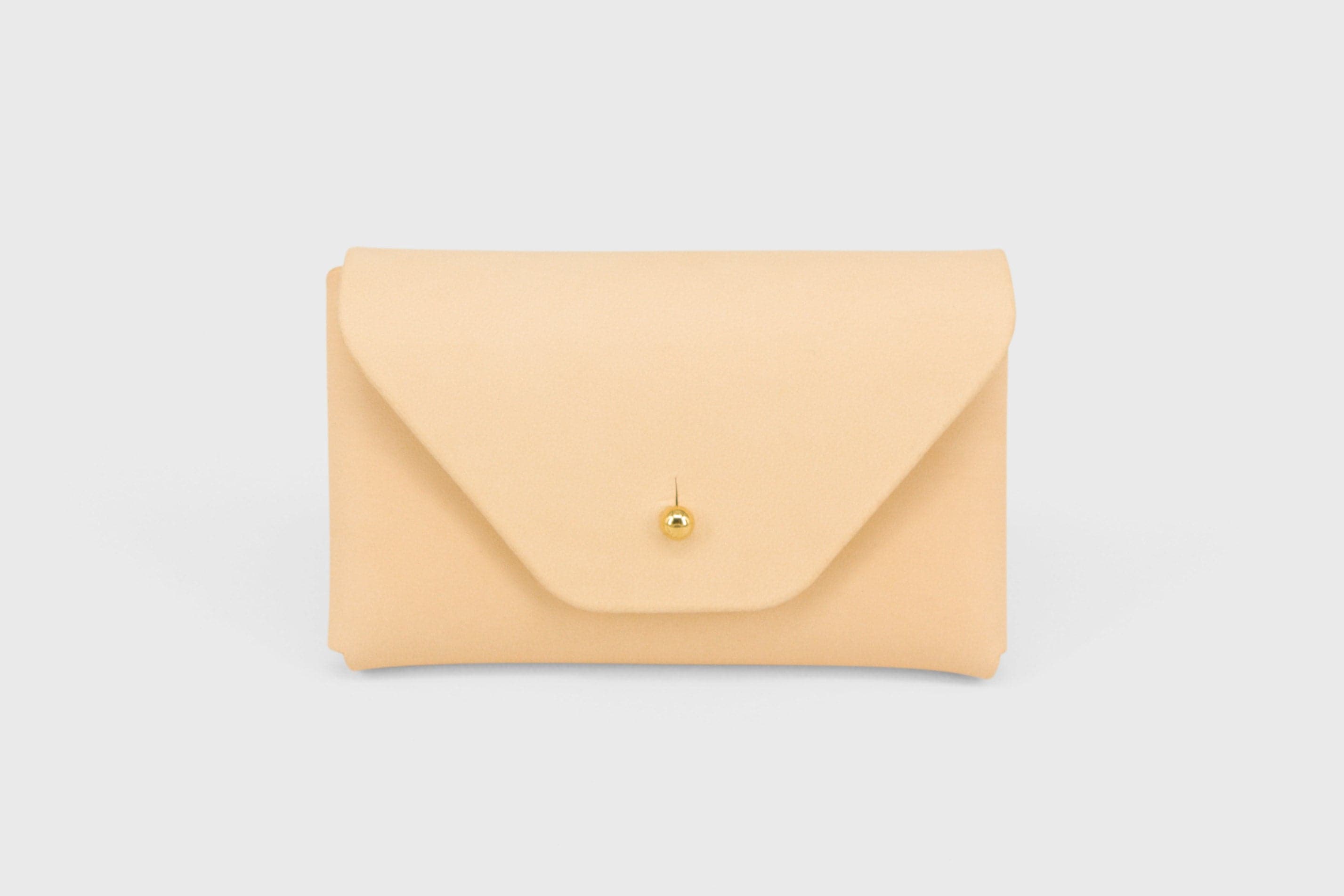 Miniwallet Natural Vachetta Leather Design By Manuel Dreesmann Atelier Madre Barcelona